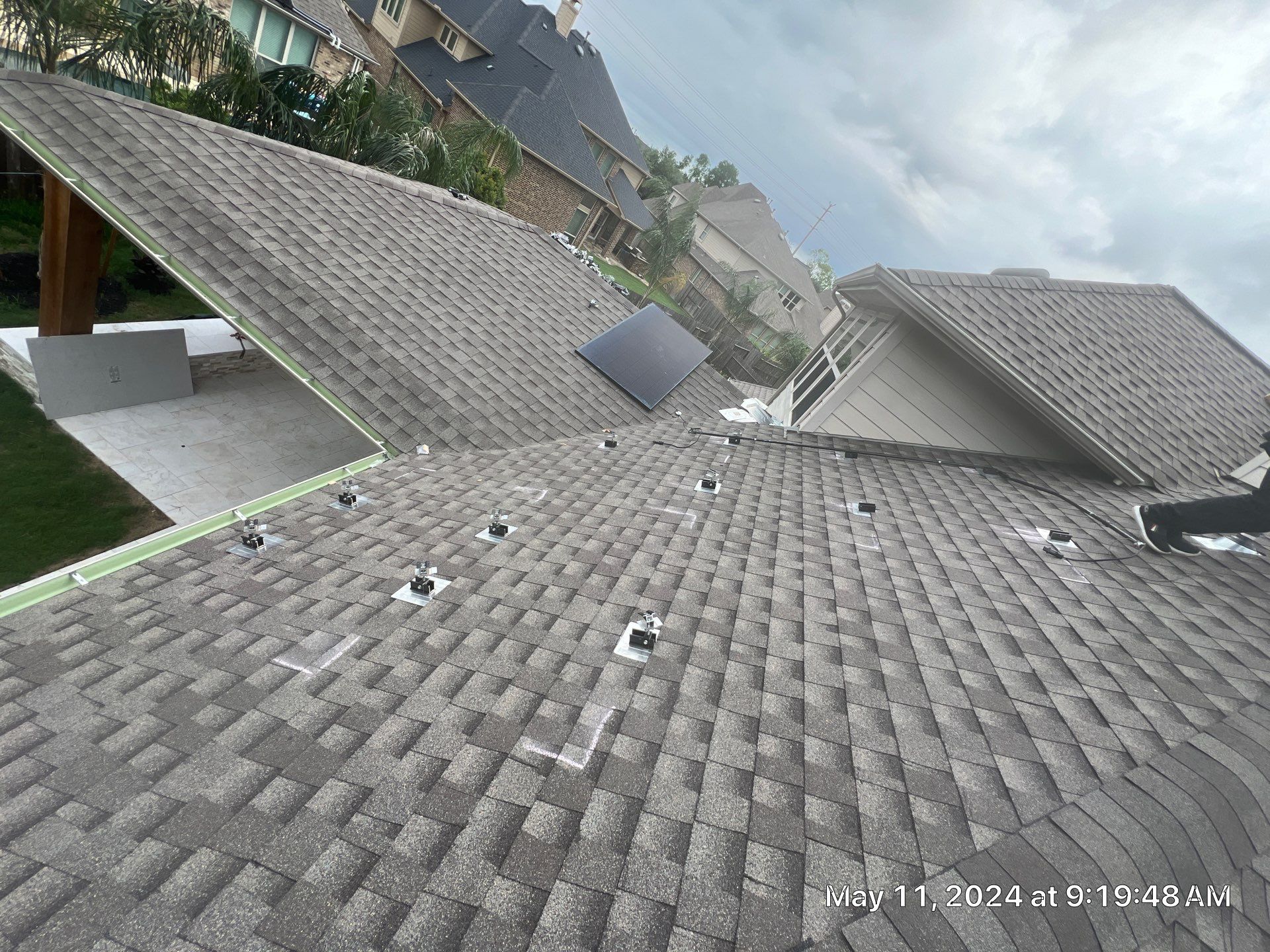 D&R In SugarLand Tx  by Sunaura Solar
