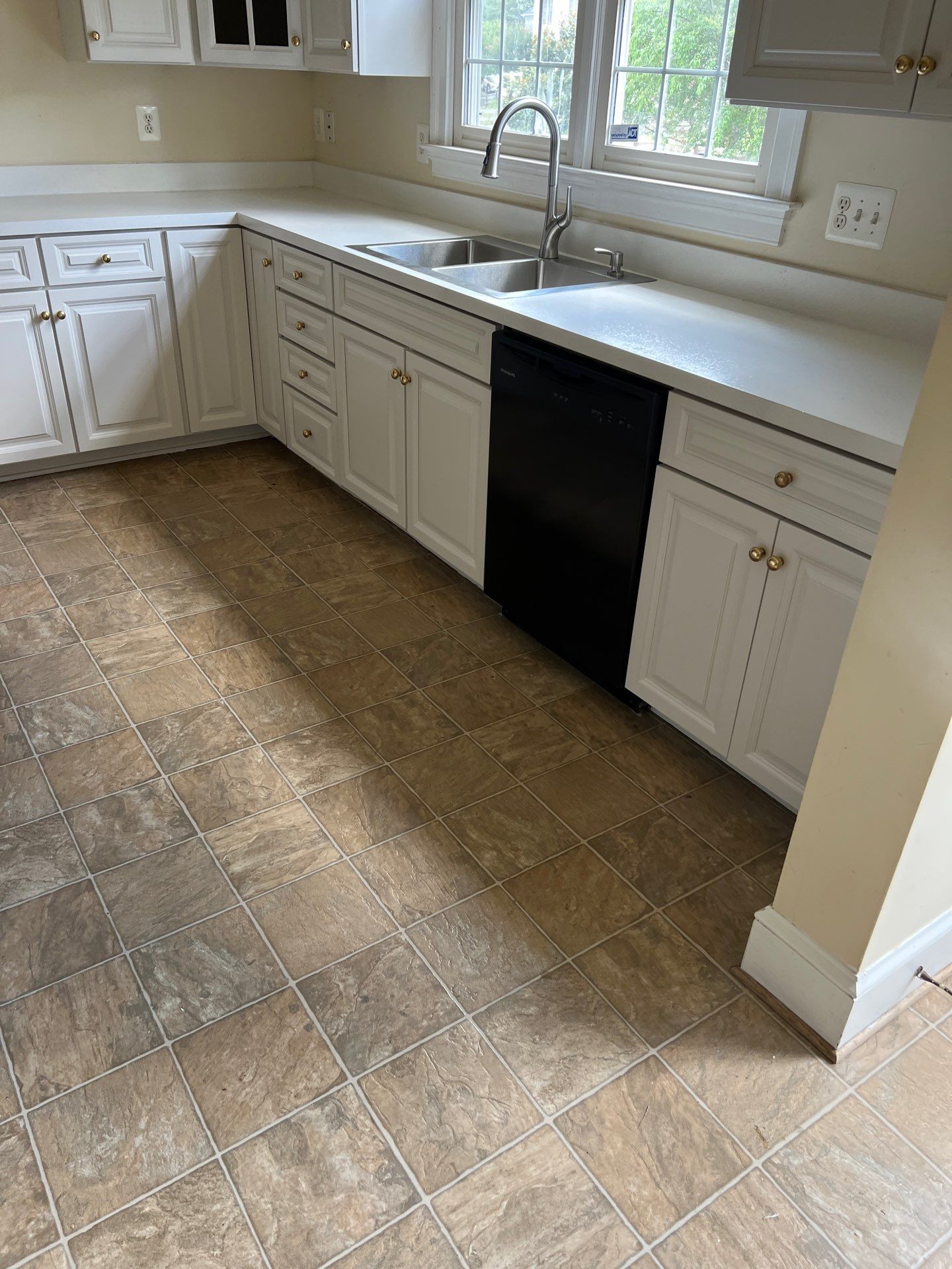 Cabinet & Countertop Refinishing in Bristow VA by Greenspring Construction Services