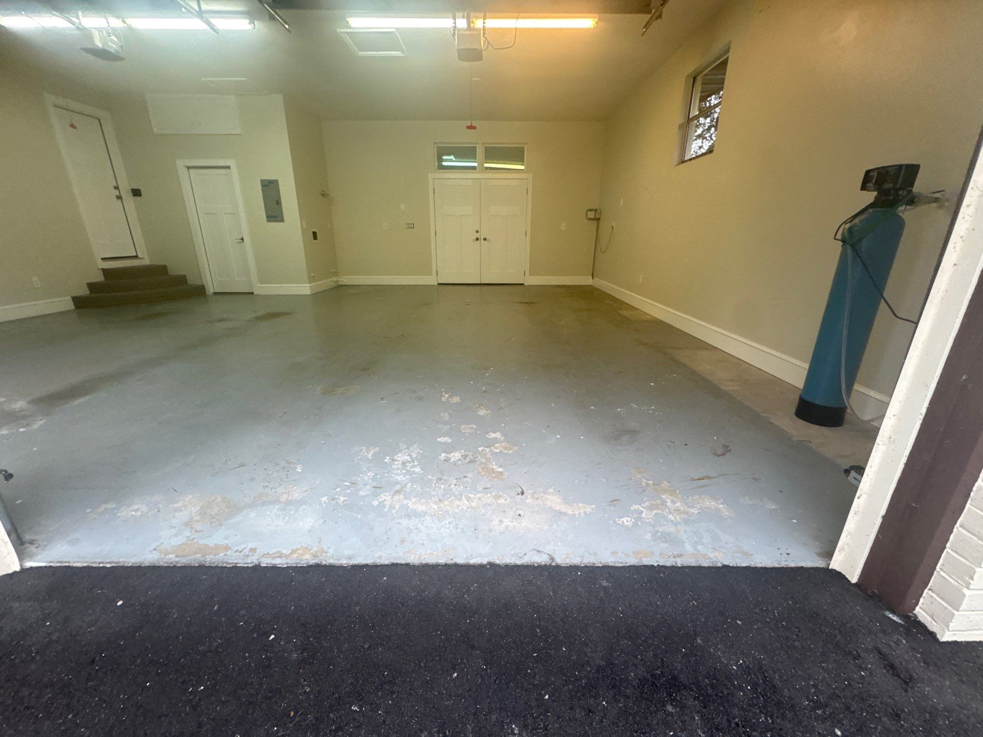 Garage and Sidewalk Project in Keystone Heights, FL in Pebble Beach by Cross Creek Concrete Coatings