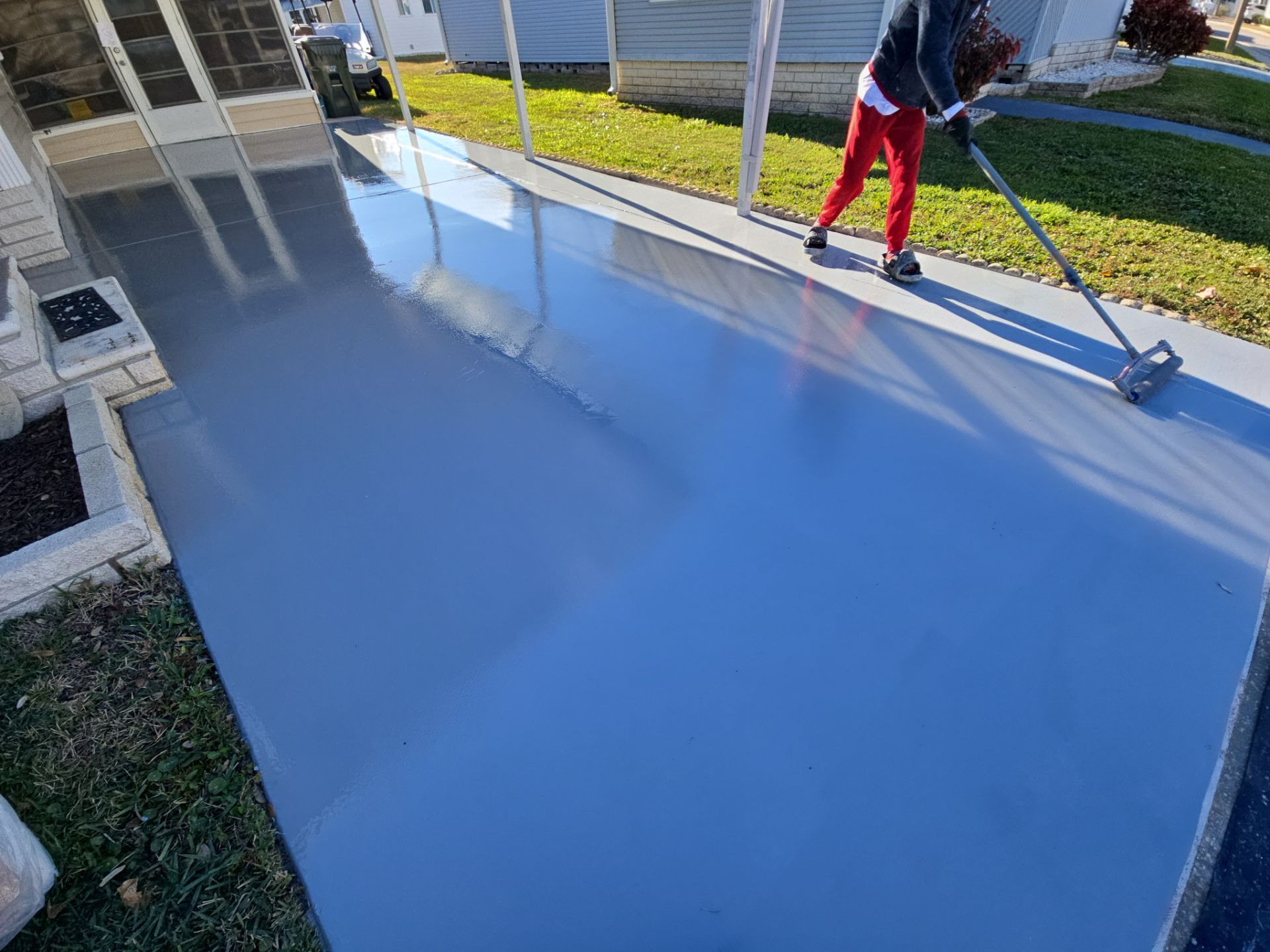 Largo, FL Driveway Concrete Coating by Performance Floors & Coating