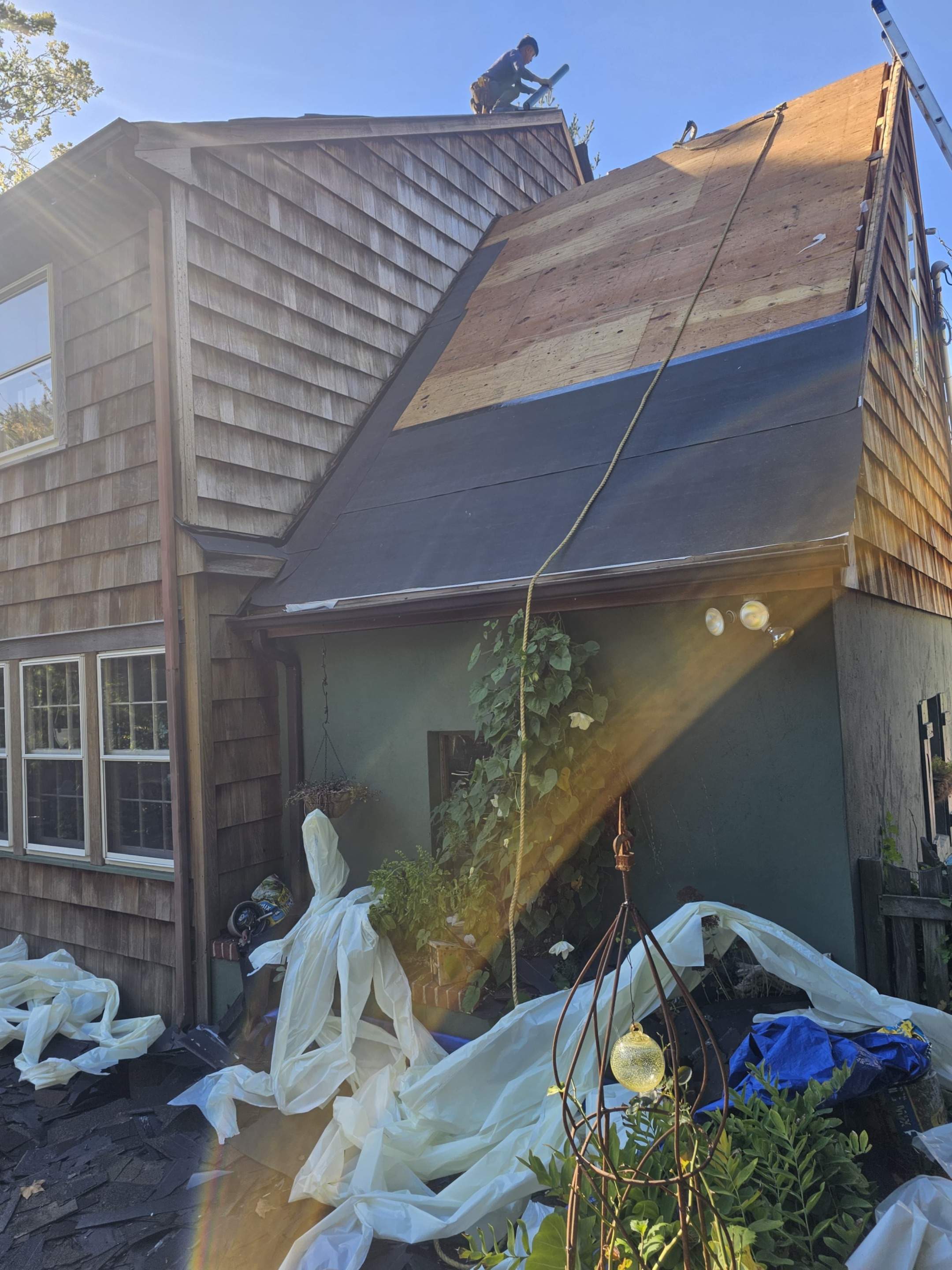 Full Roof Replacement in Connecticut – Owens Corning Duration, Brownwood with Premium Deck Sealing by JOHNNYS PRO