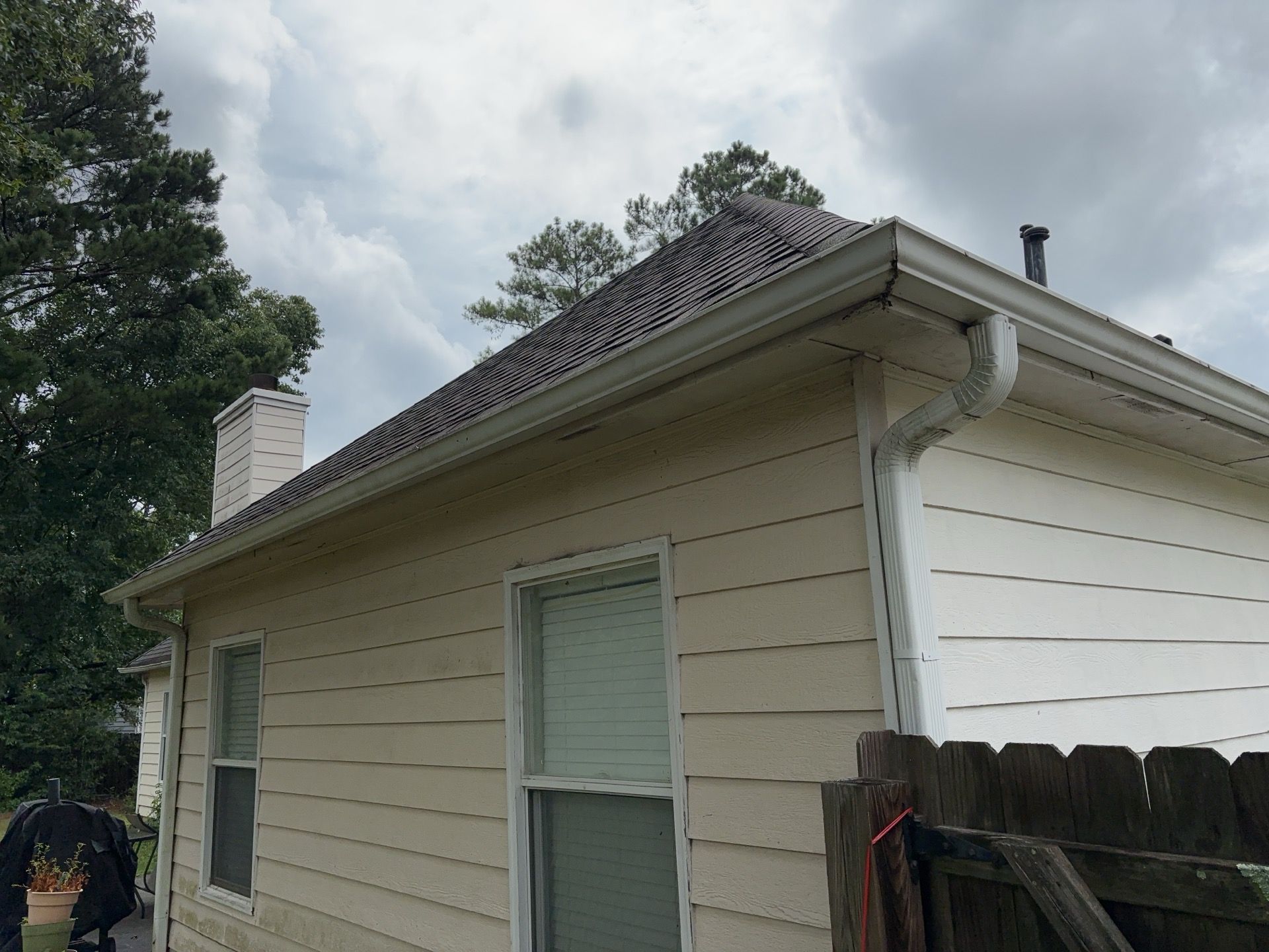Window Replacement and Siding Installation in Lawrenceville, GA by Nelson Exteriors 