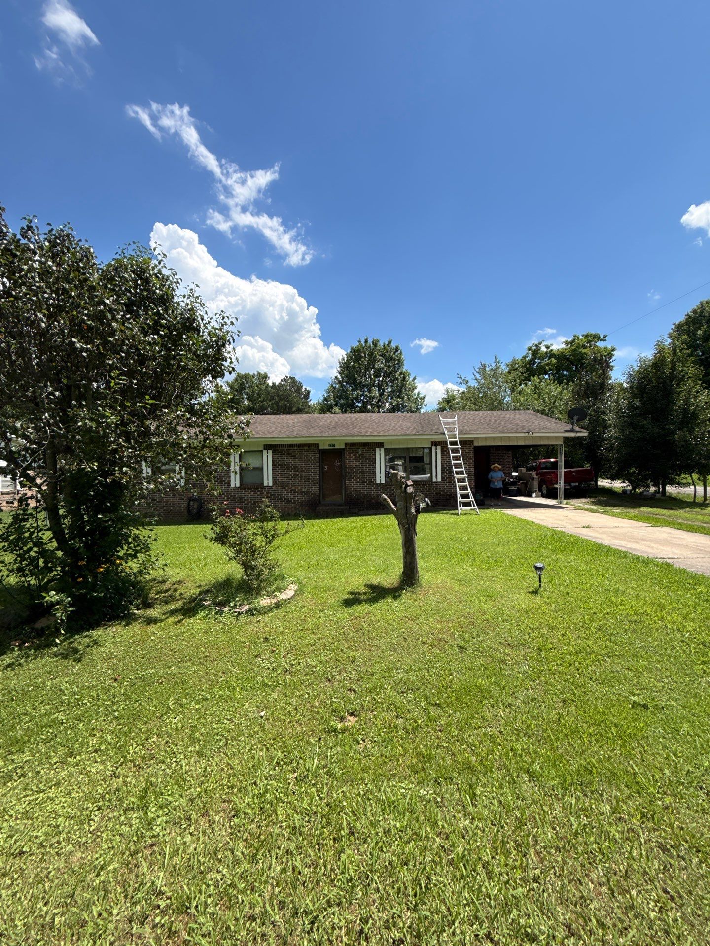 Roof replacement Waldron, AR by In & Out Construction & Remodeling, LLC