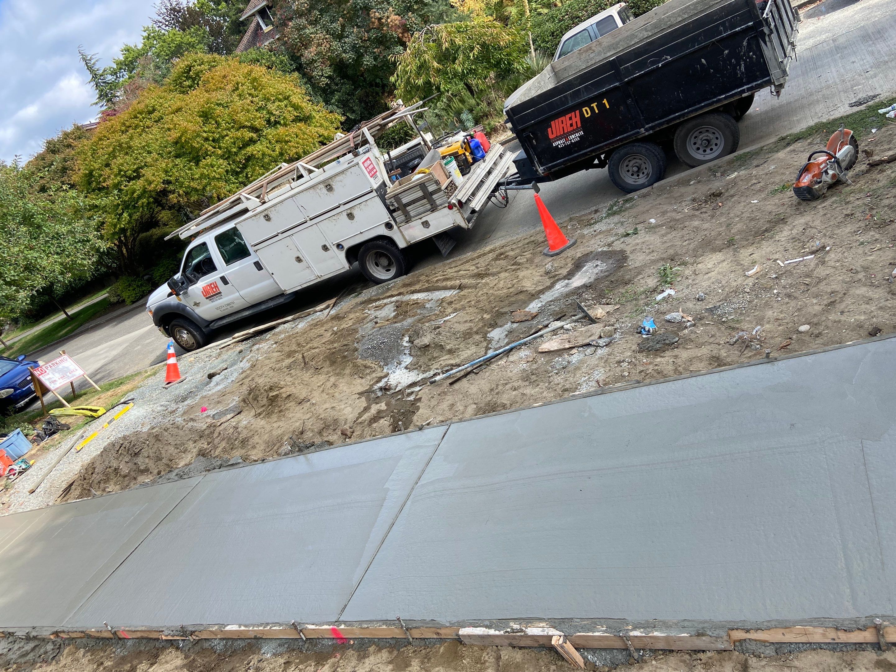 David | Concrete Sidewalk by Jireh Asphalt & Concrete Inc 