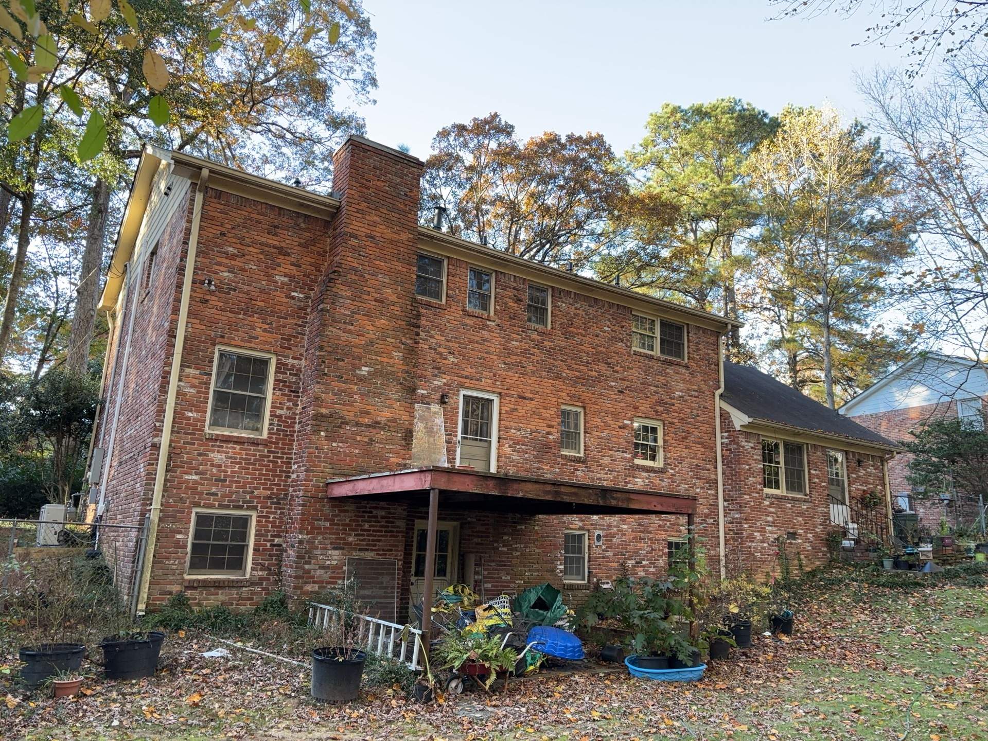 Gable Siding Replacement with James Hardie HZ10 Lap Siding by Nelson Exteriors 