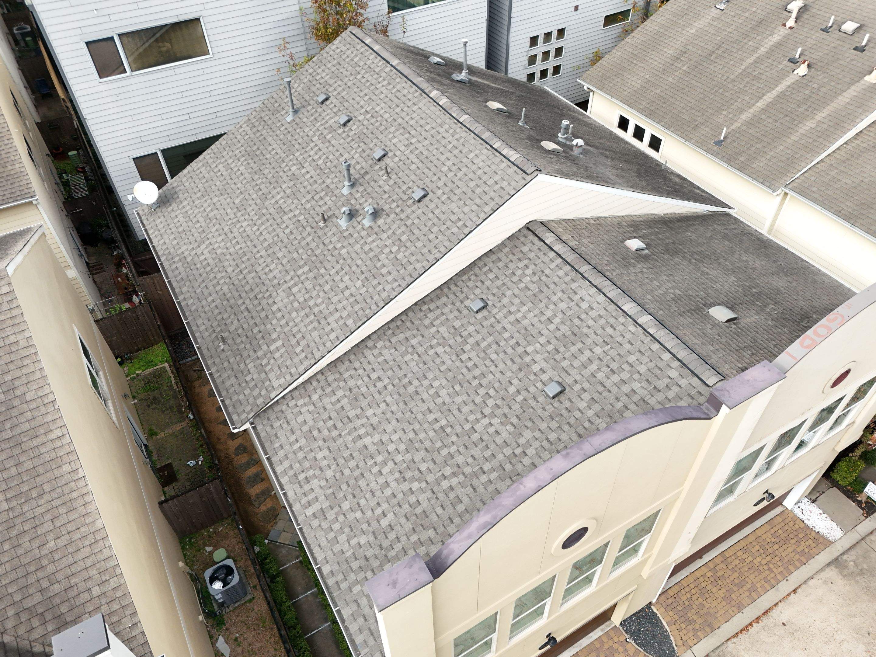 116 Riley Ln by Noble Roofing