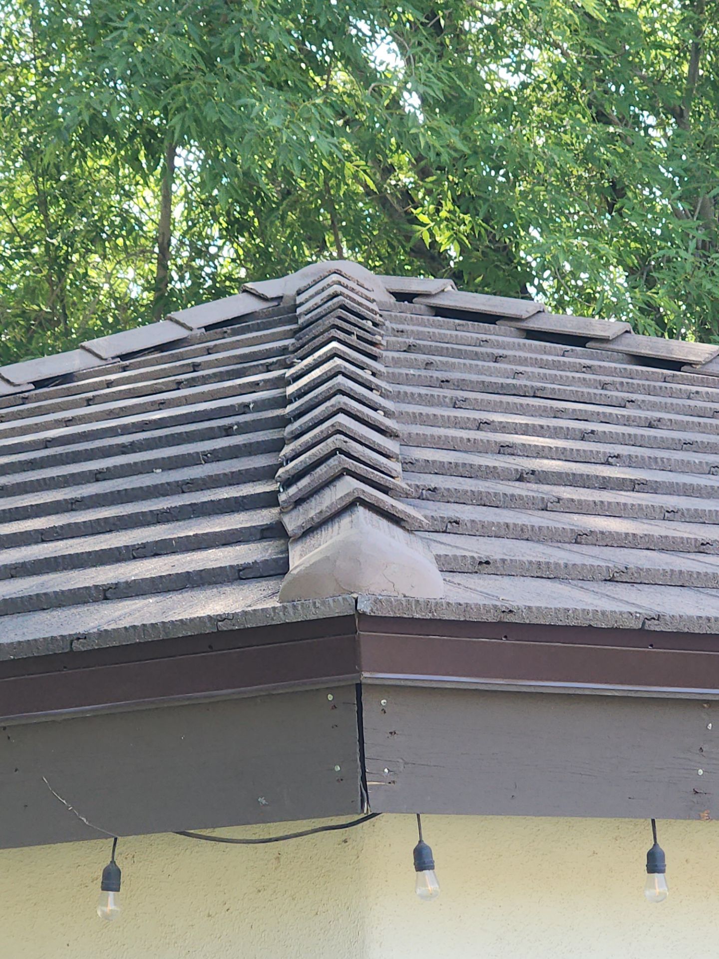 Sandstone Beige Concrete Tile by Reimagine Roofing
