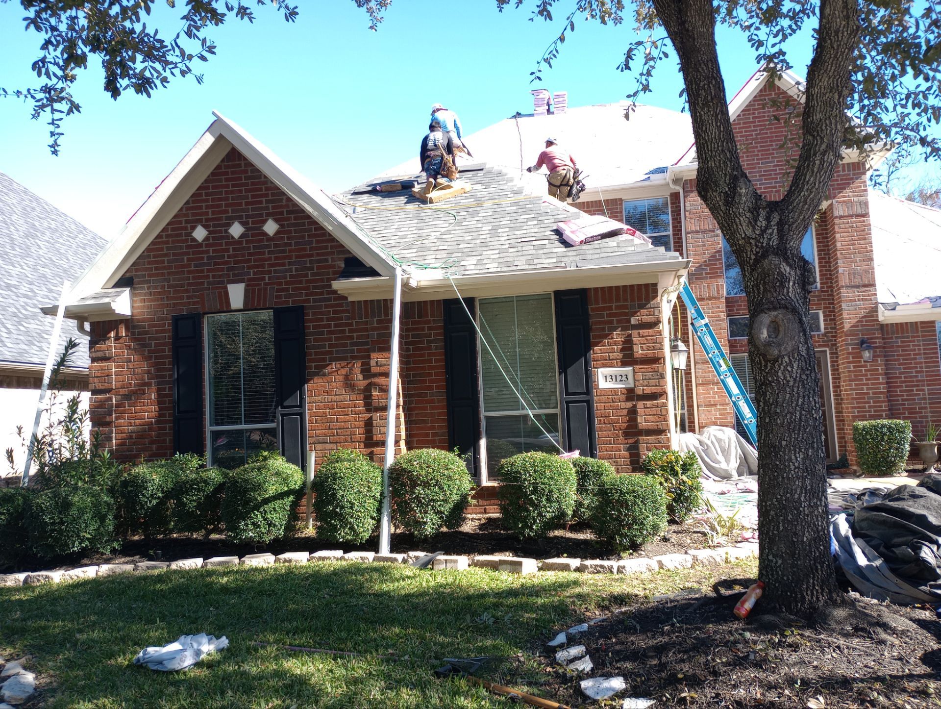 Residential Roofing Installation using Owen's Corning Duration (Lifetime) Shingles by Roof Repair Company
