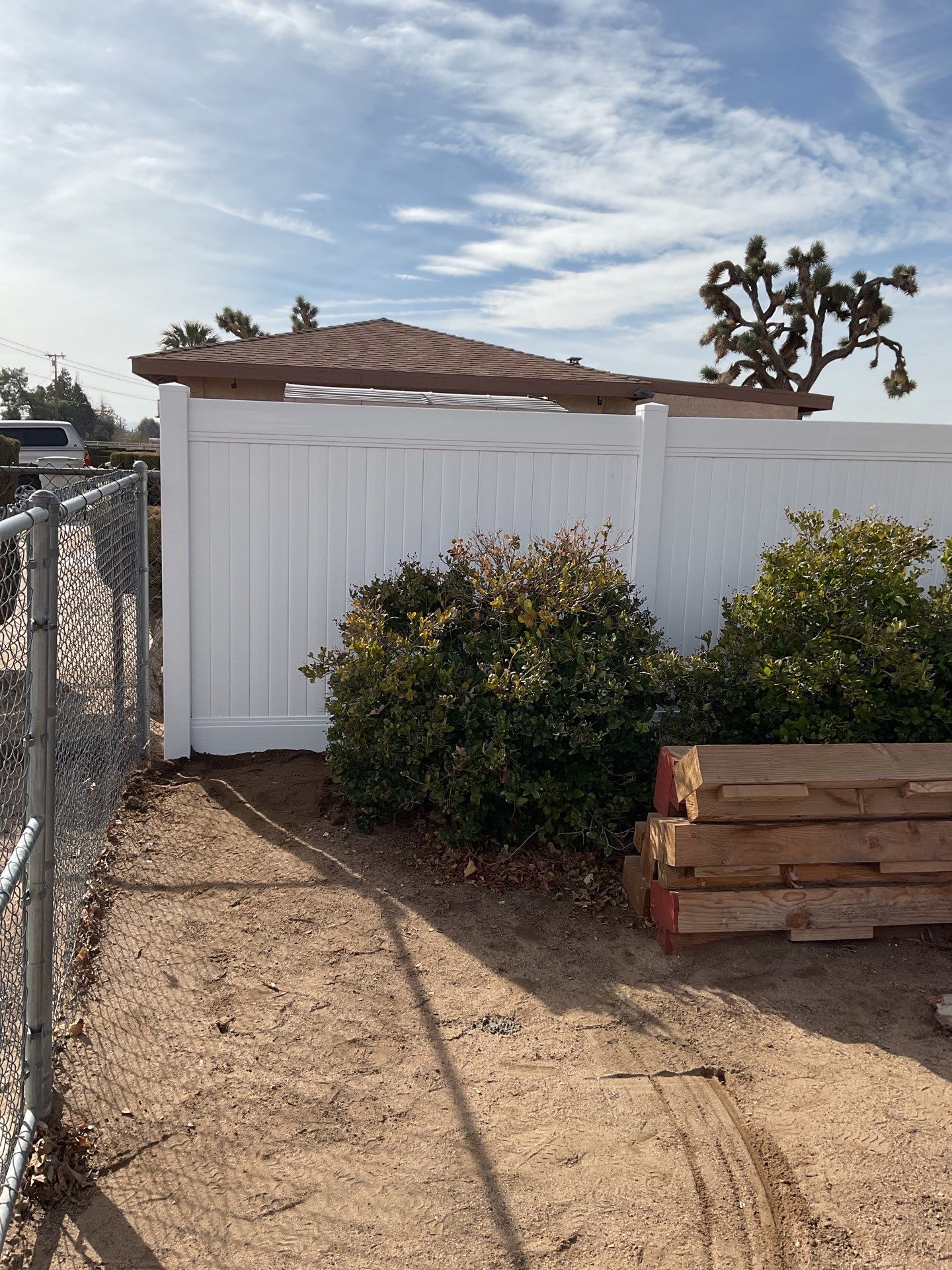 Fence Installation using Vinyl by Fence Guys Inc. 