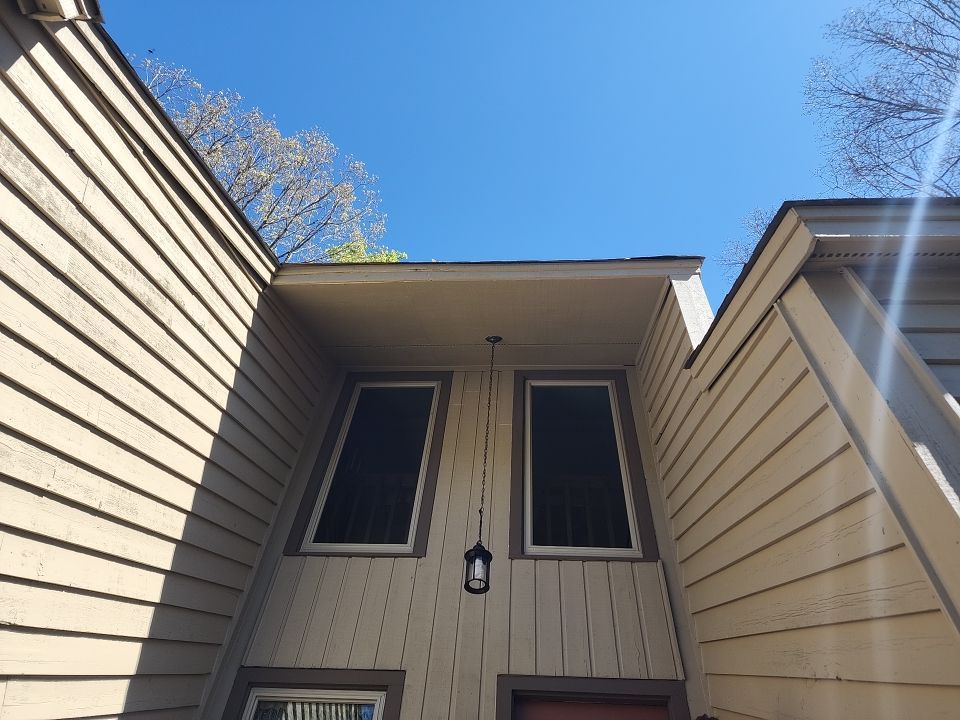 Exterior renovation using James Hardie Siding and Simonton Windows by Indigo State Roofing
