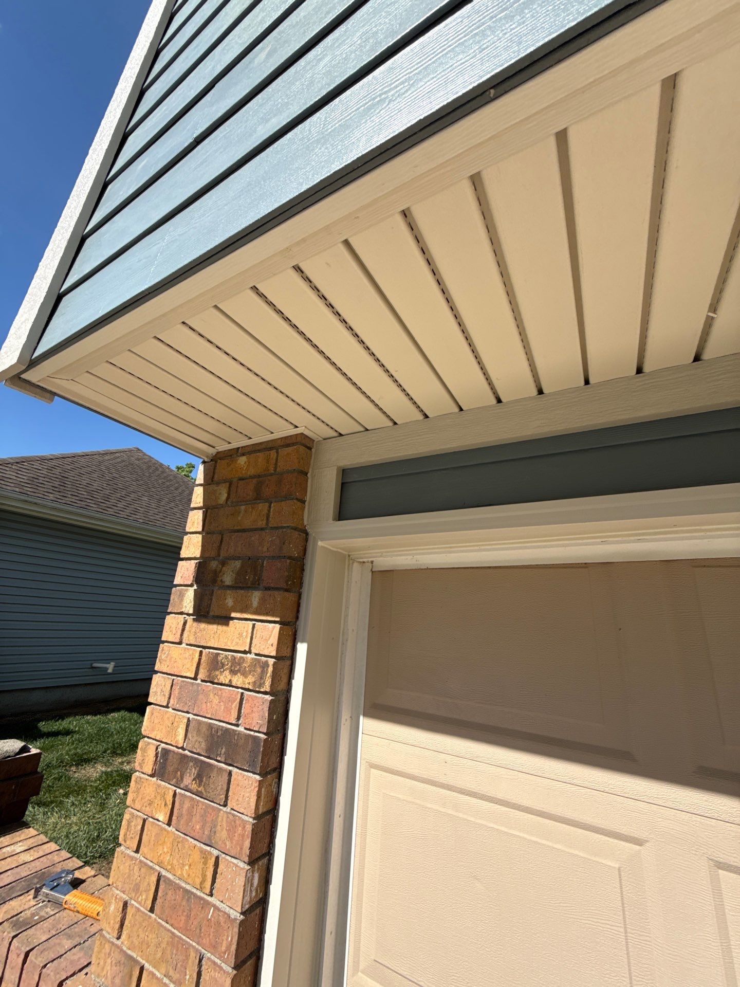 James Hardie in Kansas City Mo  by EEC  Windows, Siding & Roofing 