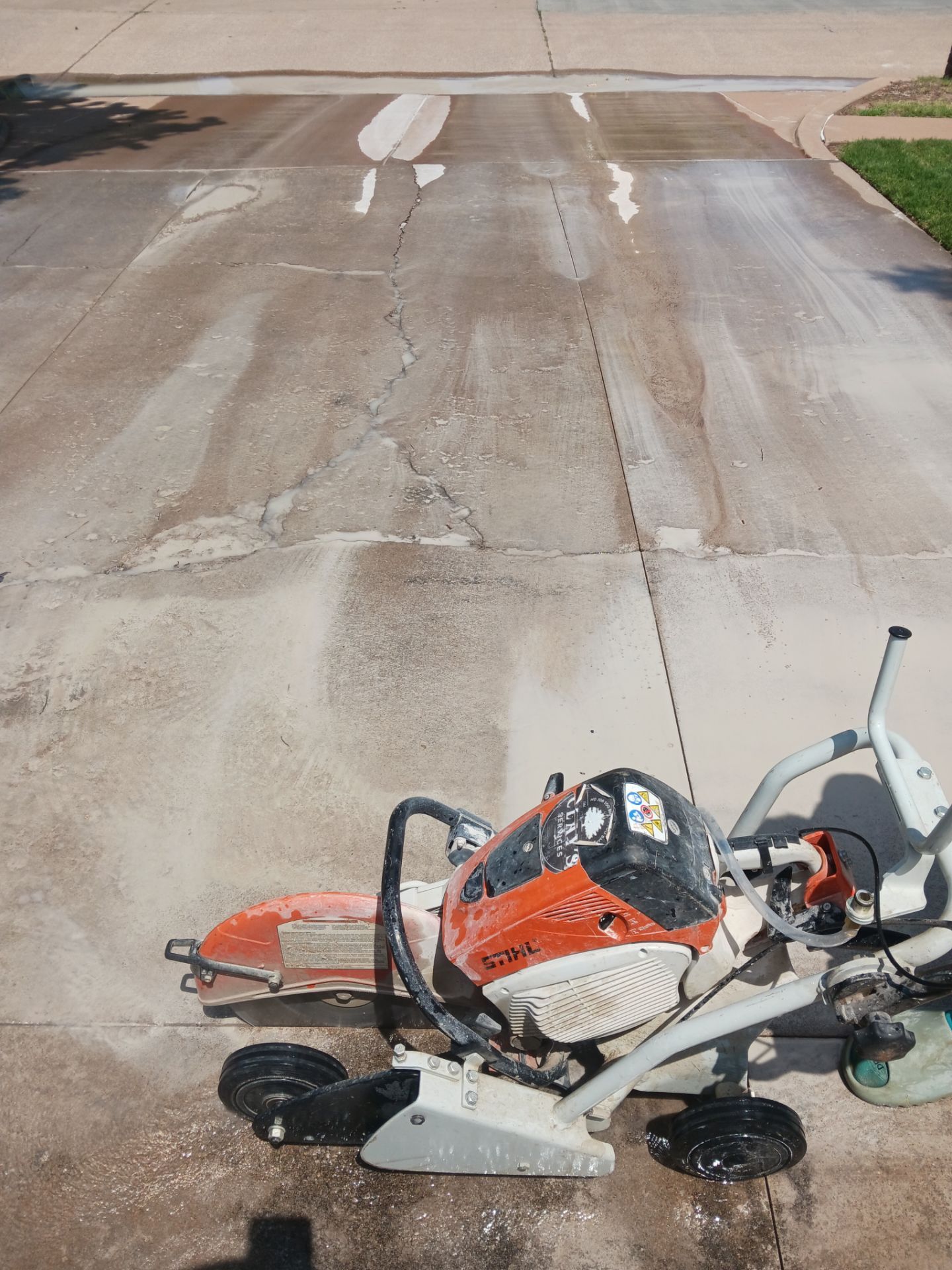 Concrete Driveway using Concrete  by Clays Services Inc