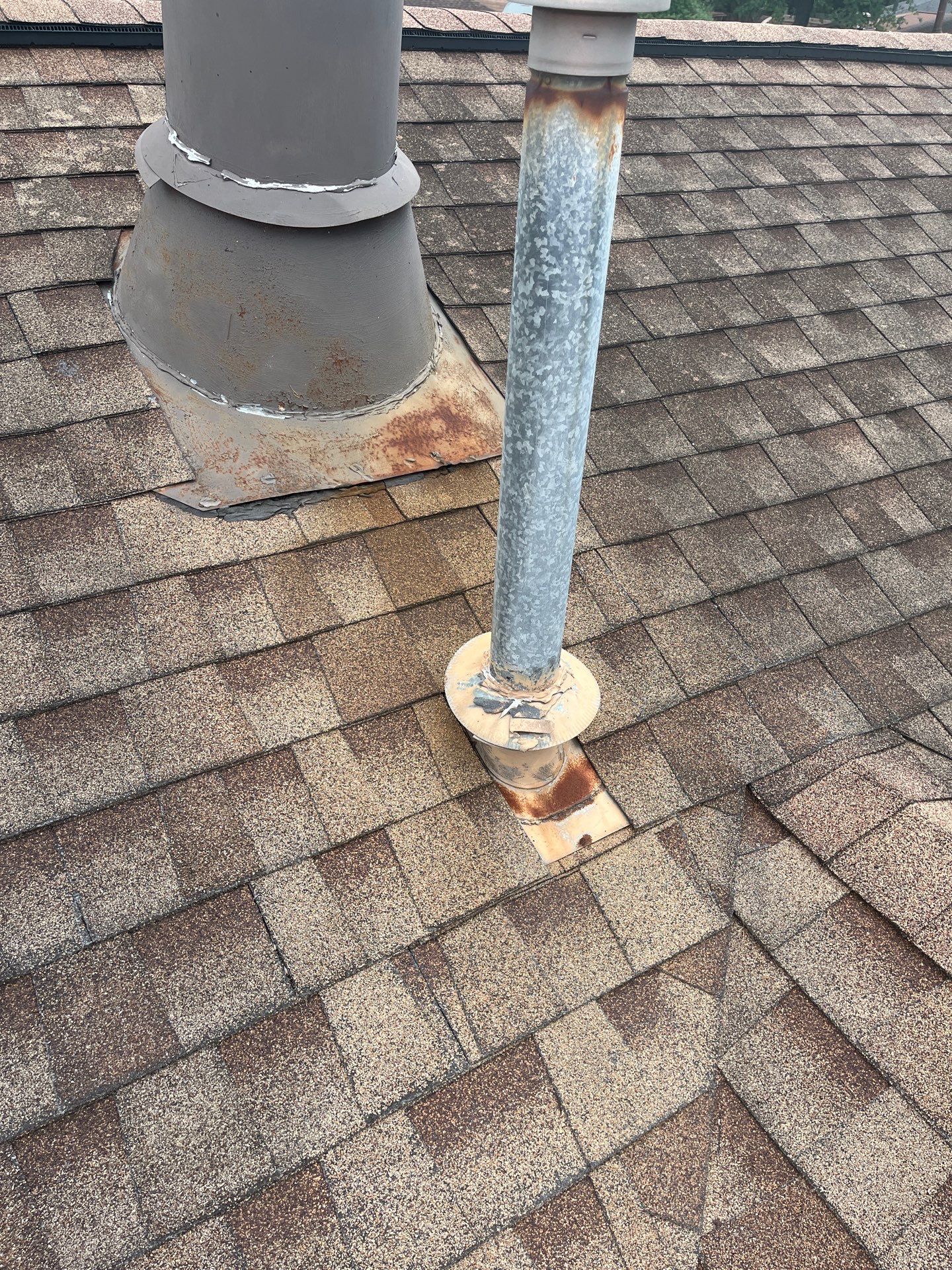 Hail Damage using Owen's Corning Duration (Lifetime) Shingles by Roof Repair Company