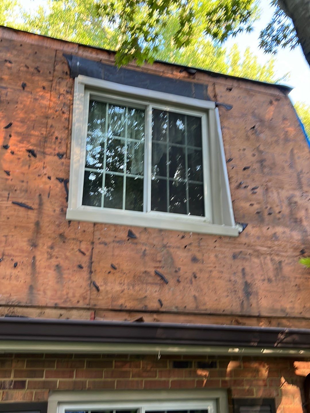 Fairfax Station: CertainTeed Landmark Pro Designer Shingles in Max Def Resawn Shake by RM Banning, Inc.