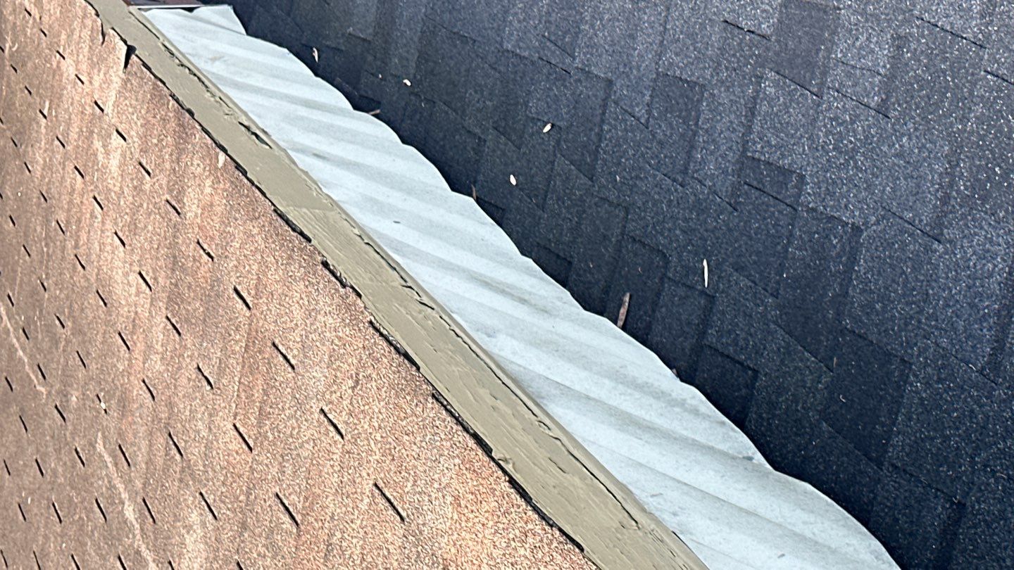 Burke CertainTeed Landmark Pro Roof in Max Def Espresso by RM Banning, Inc.