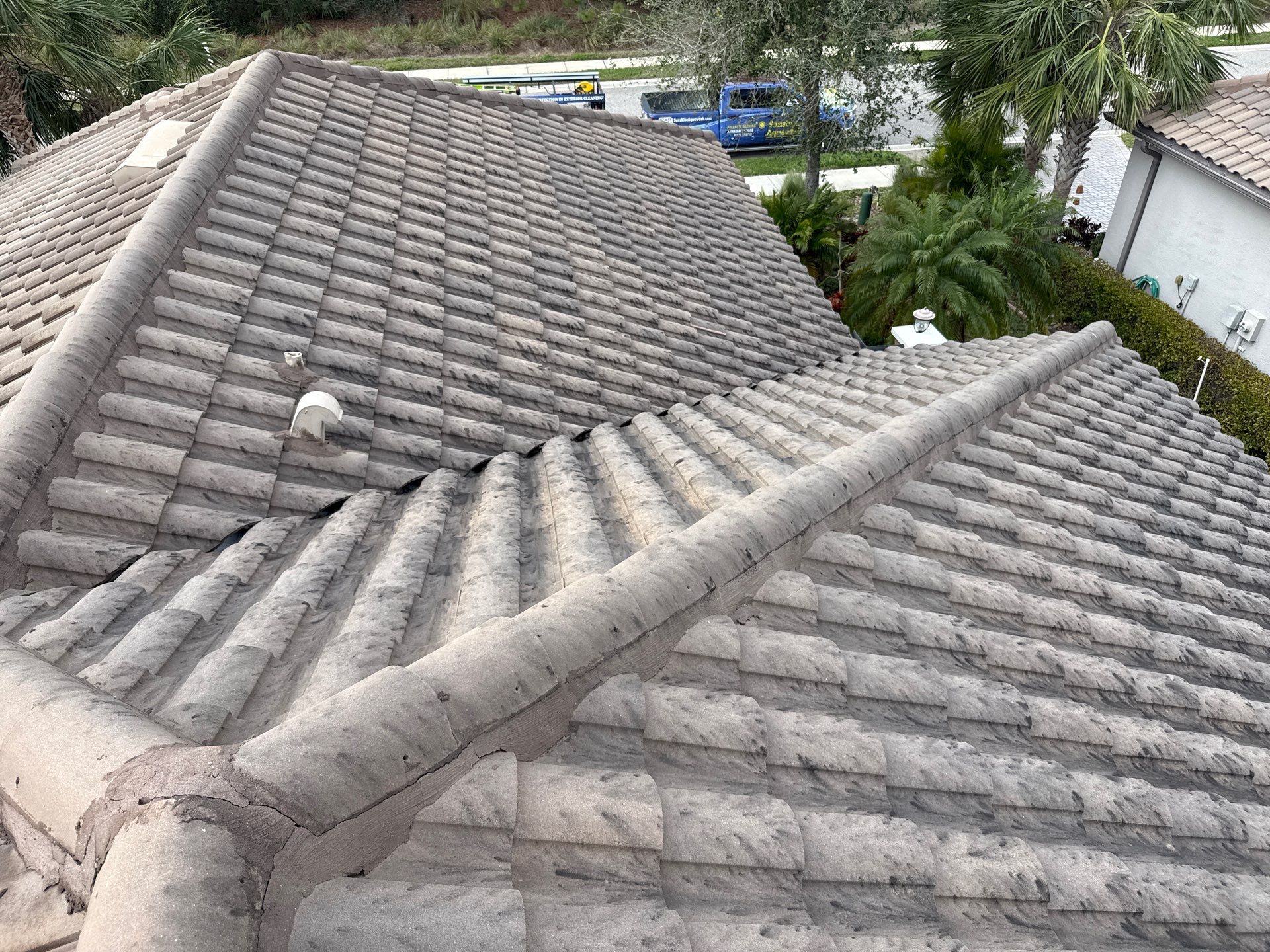 Tile Roof & Pool Deck Cleaning in Artisan Lakes Esplanade, Palmetto, FL – Sunshine AquaWash by Sunshine AquaWash