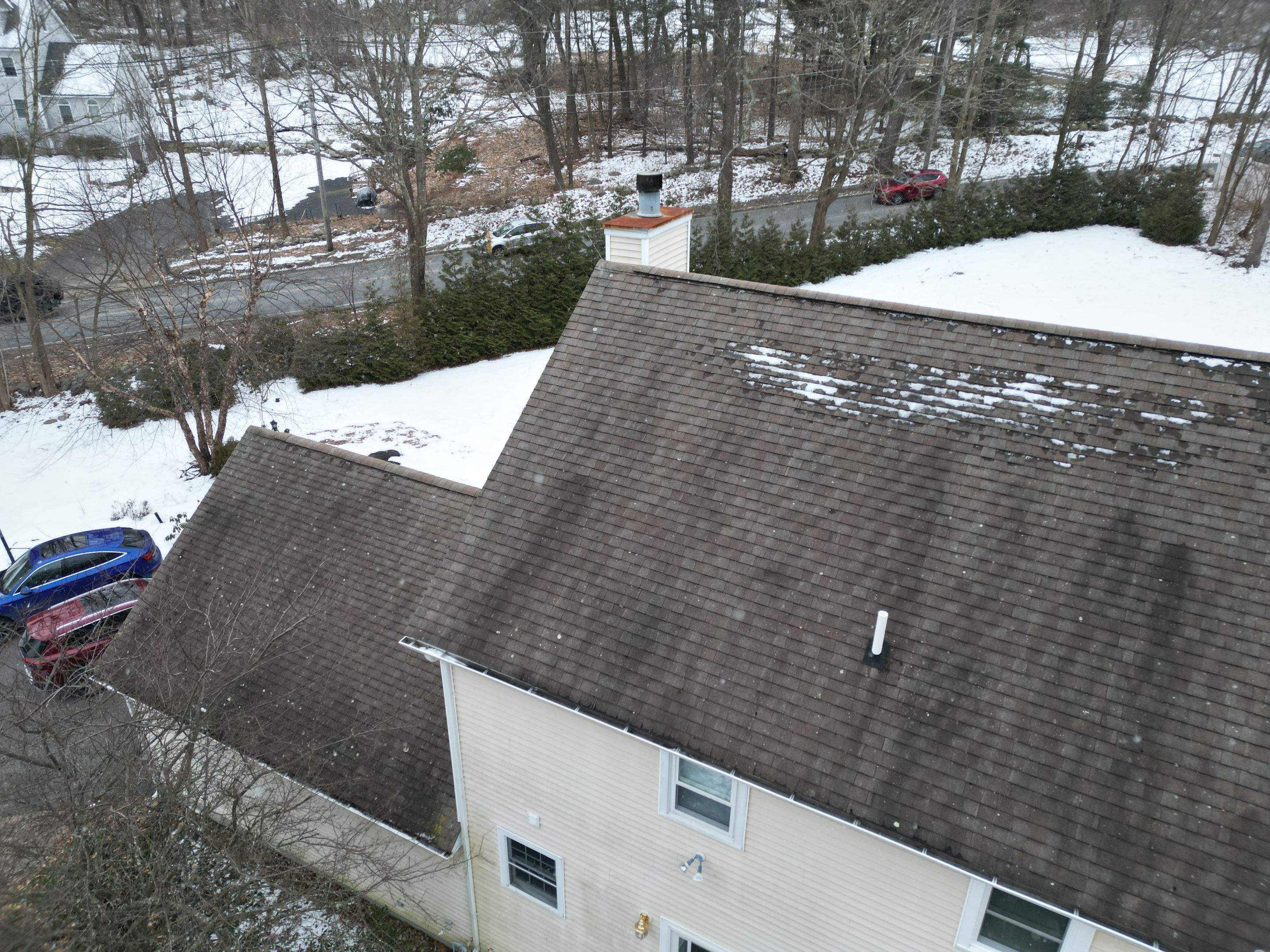 Realtor consult by Mighty Dog Roofing of Greater Middlesex County