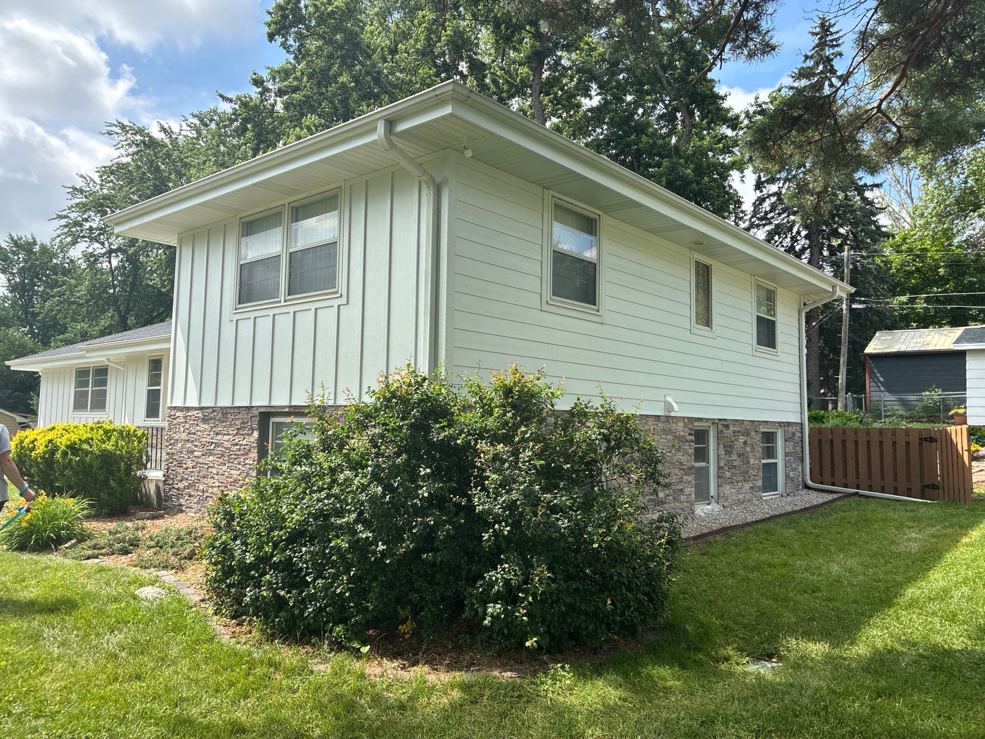James Hardie & Marvin Windows Project in Omaha, NE by Carps Complete Exteriors