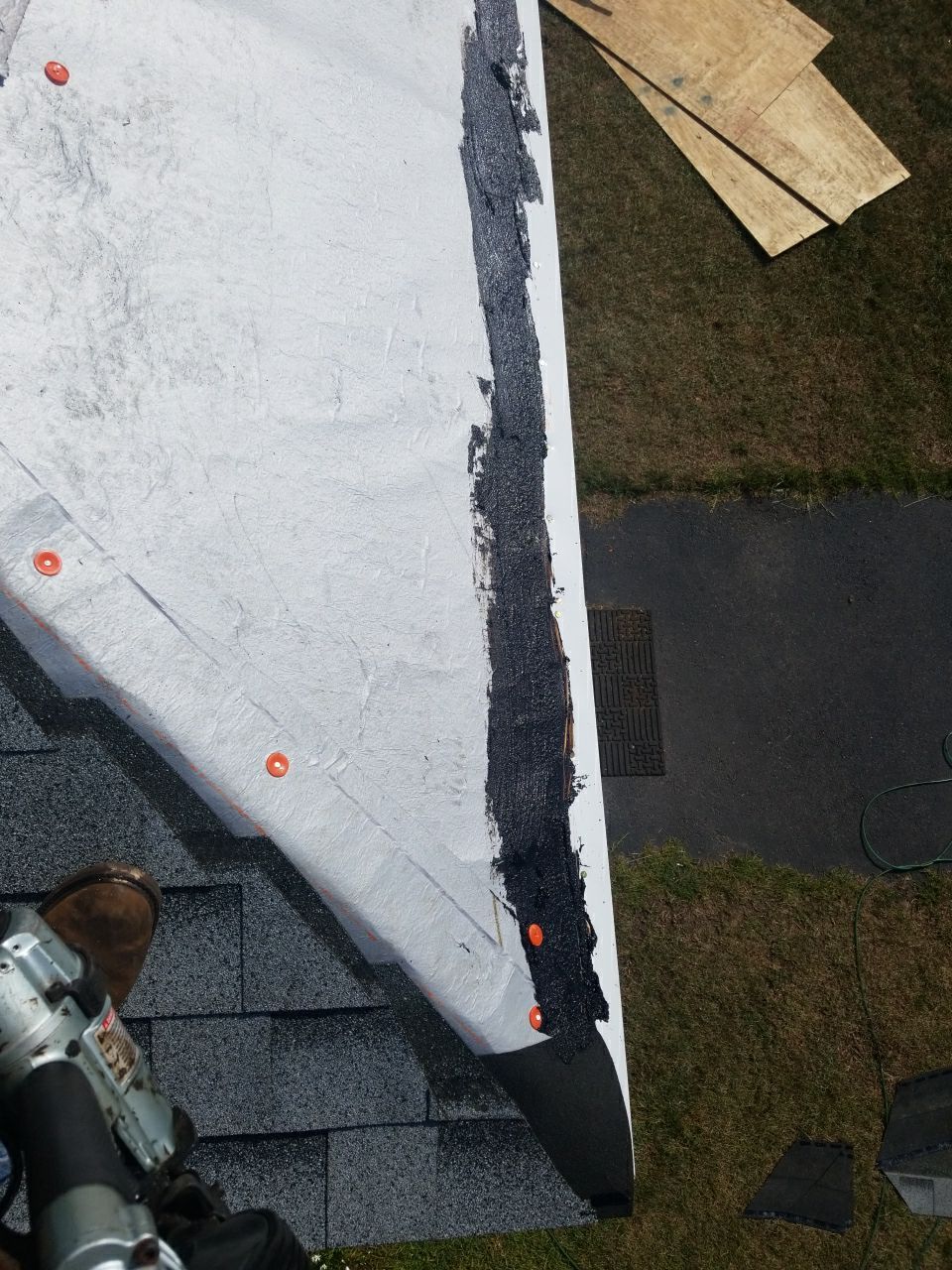 Residential Roofing Installation using Roof Replacement by American Roofing & Construction LLC
