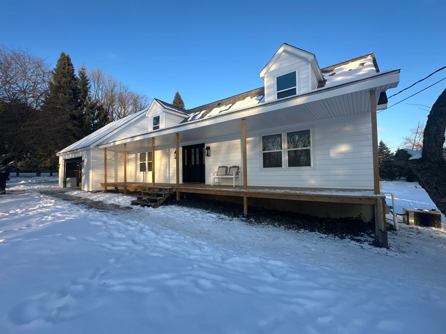 Siding Replacement using Ascend 7" Composite by 180 Contractors