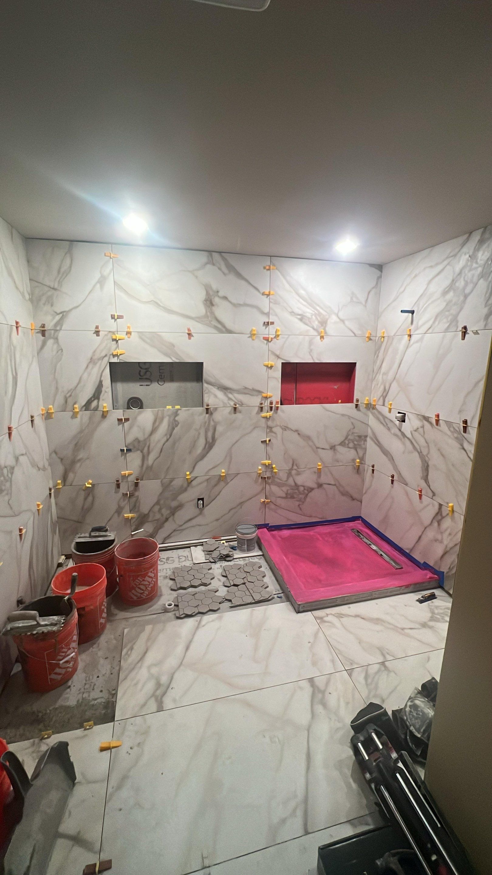 Master bathroom renovation by Prudencio