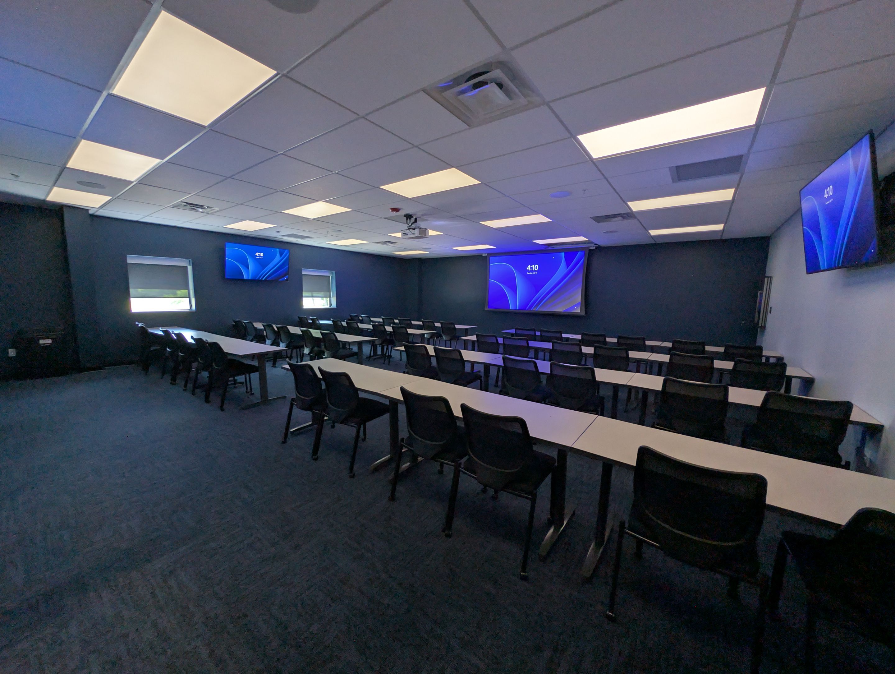 Commercial AV Integration and Network Infrastructure for Lebanon Facility by Techkinect