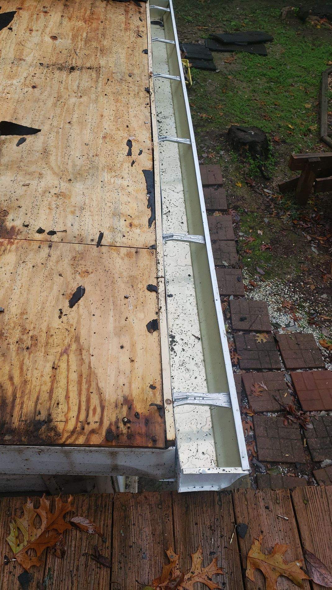 Charcoal Durolast PVC Membrane with Vinyl Rib by Roof Right Inc