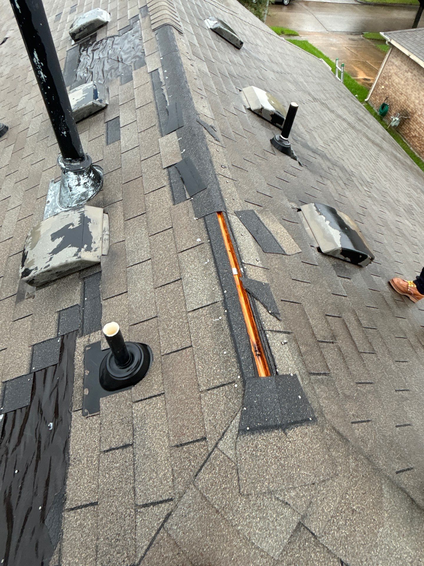 Residential Roofing Repair using Owen's Corning Duration (Lifetime) Shingles by Roof Repair Company