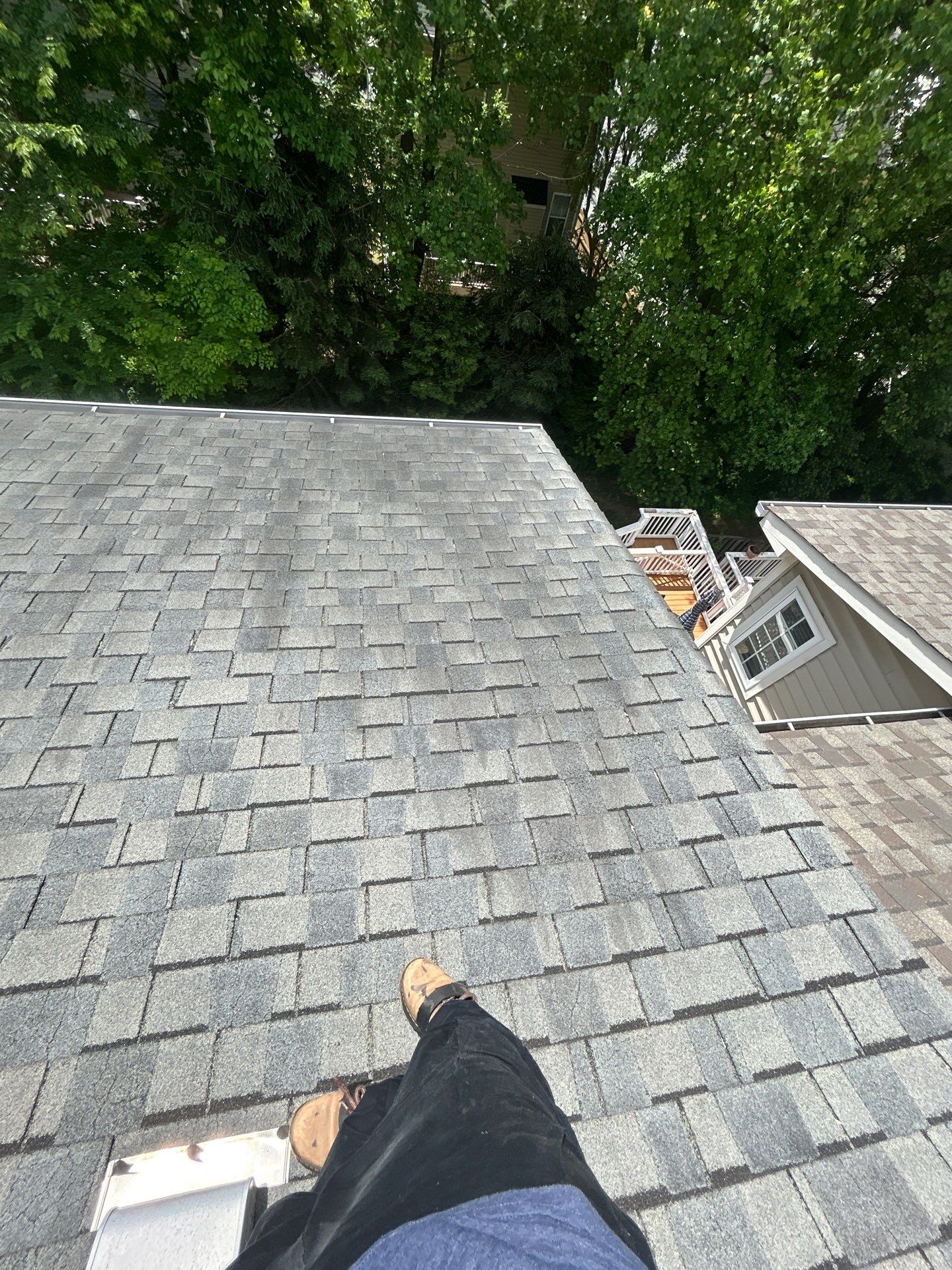 Lorton: Residential Roof Replacement with CertainTeed Landmark in Colonial Slate by RM Banning, Inc.