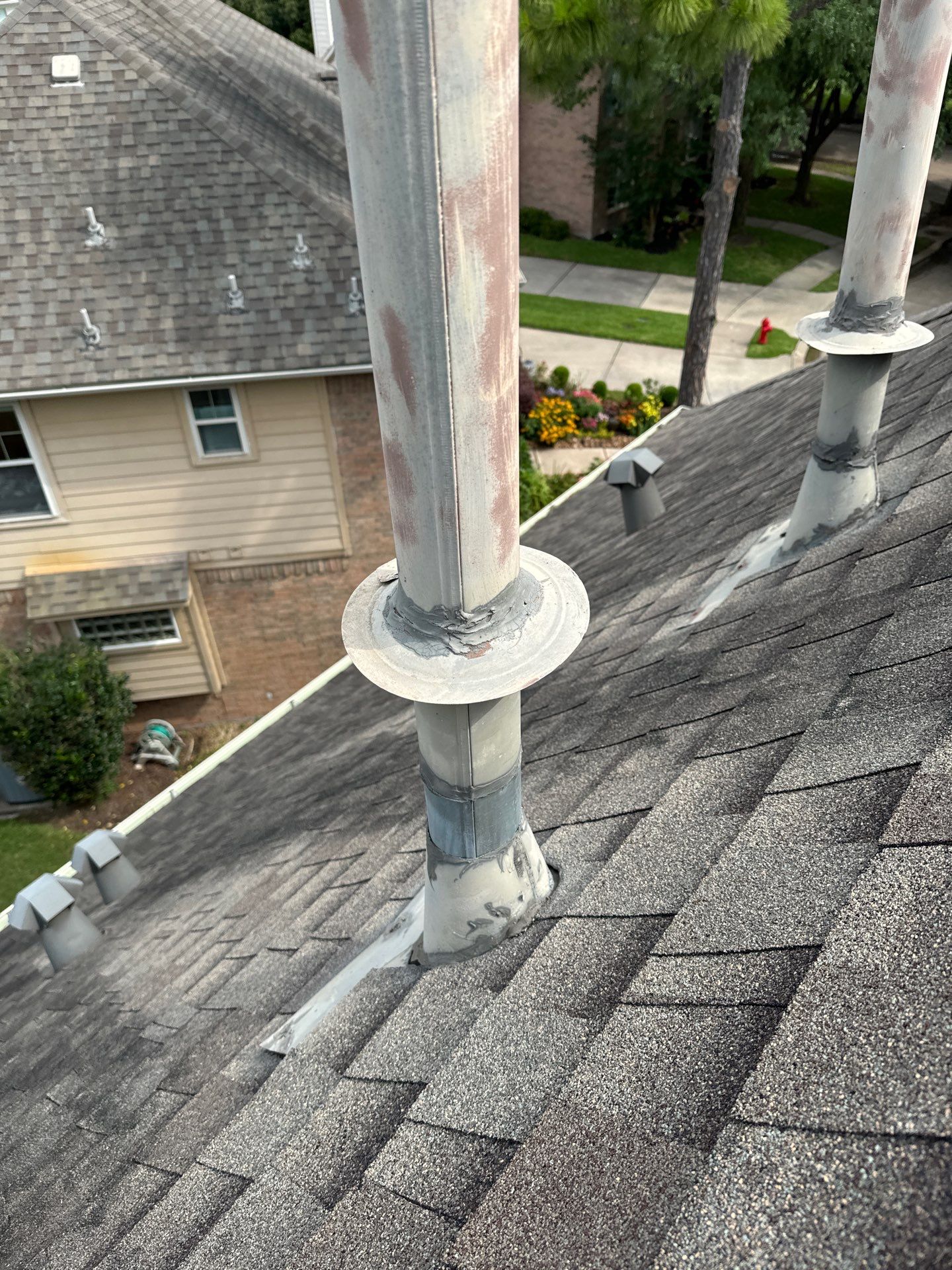 Hail Damage using Owen's Corning Duration (Lifetime) Shingles by Roof Repair Company