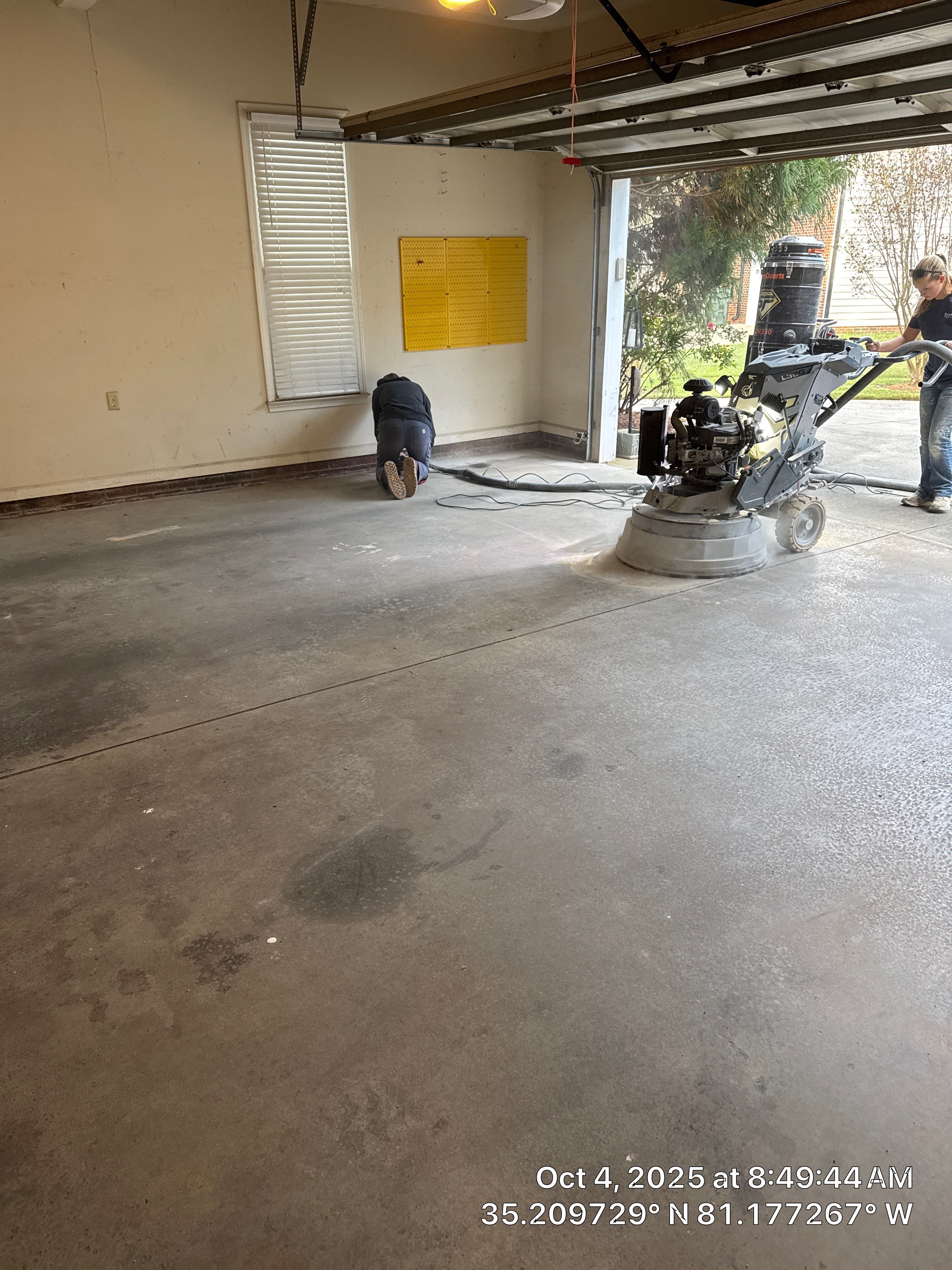 Custom Flake Color  by Endure Concrete Coatings