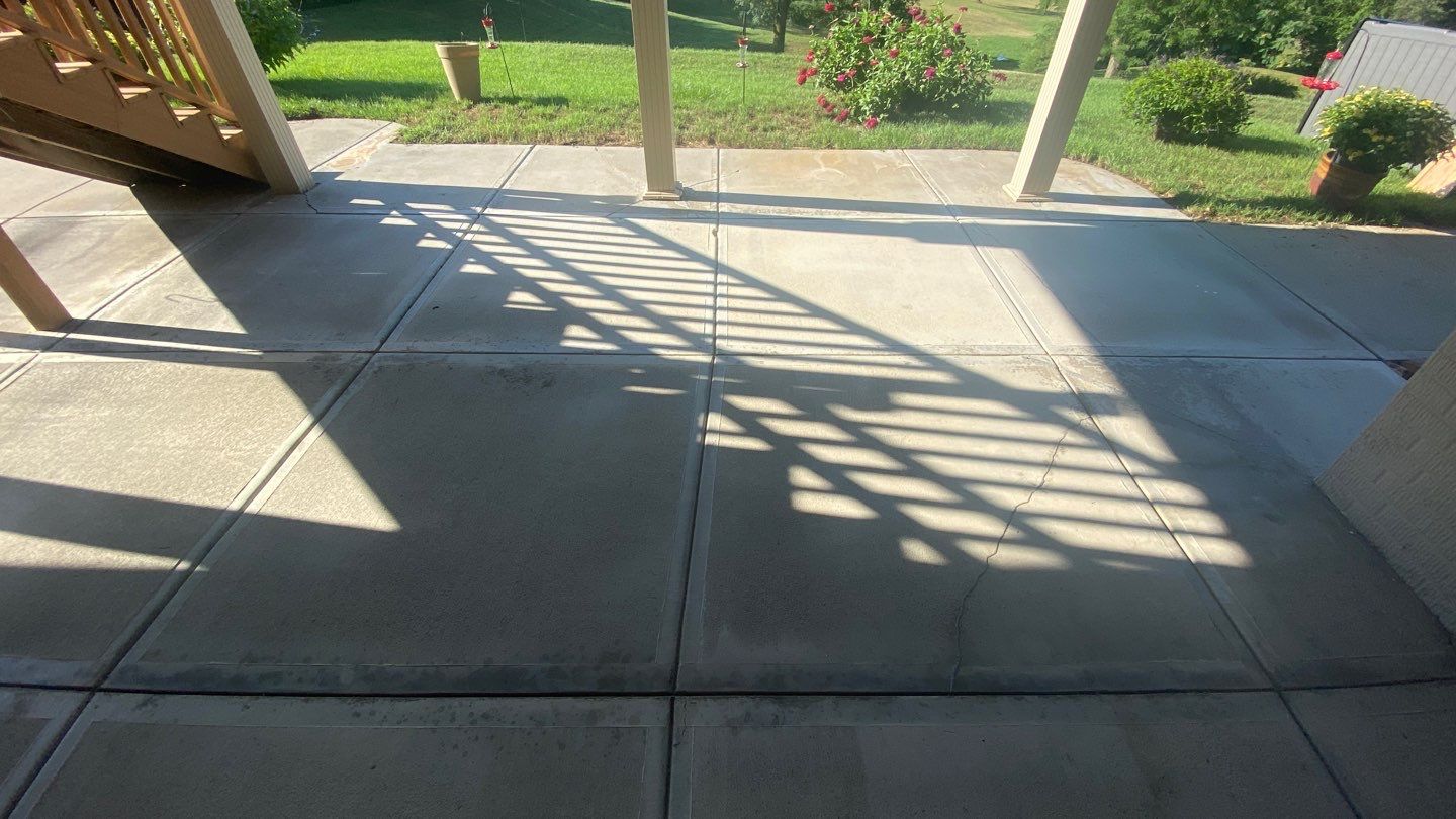 Patio using Driftwood by Select Painting, Coatings & Garage Cabinets