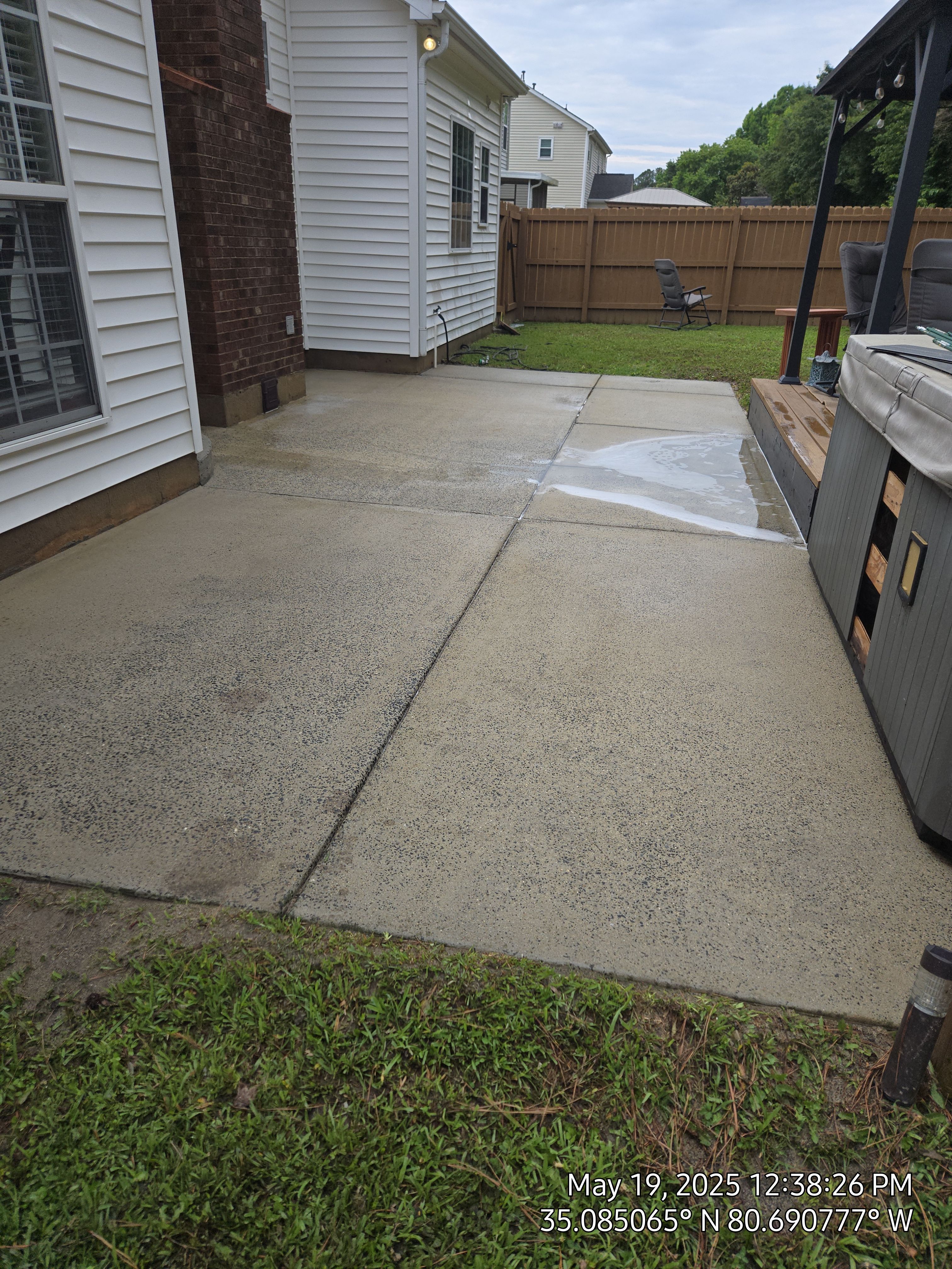 House Wash using cleaner by Power Wash Masters LLC