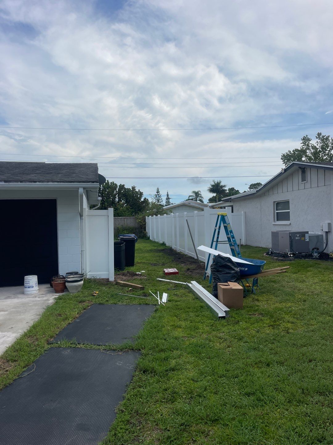 Sarasota, FL 6ft. Tall White Vinyl Privacy Fence  by Asap fence and gates, LLC