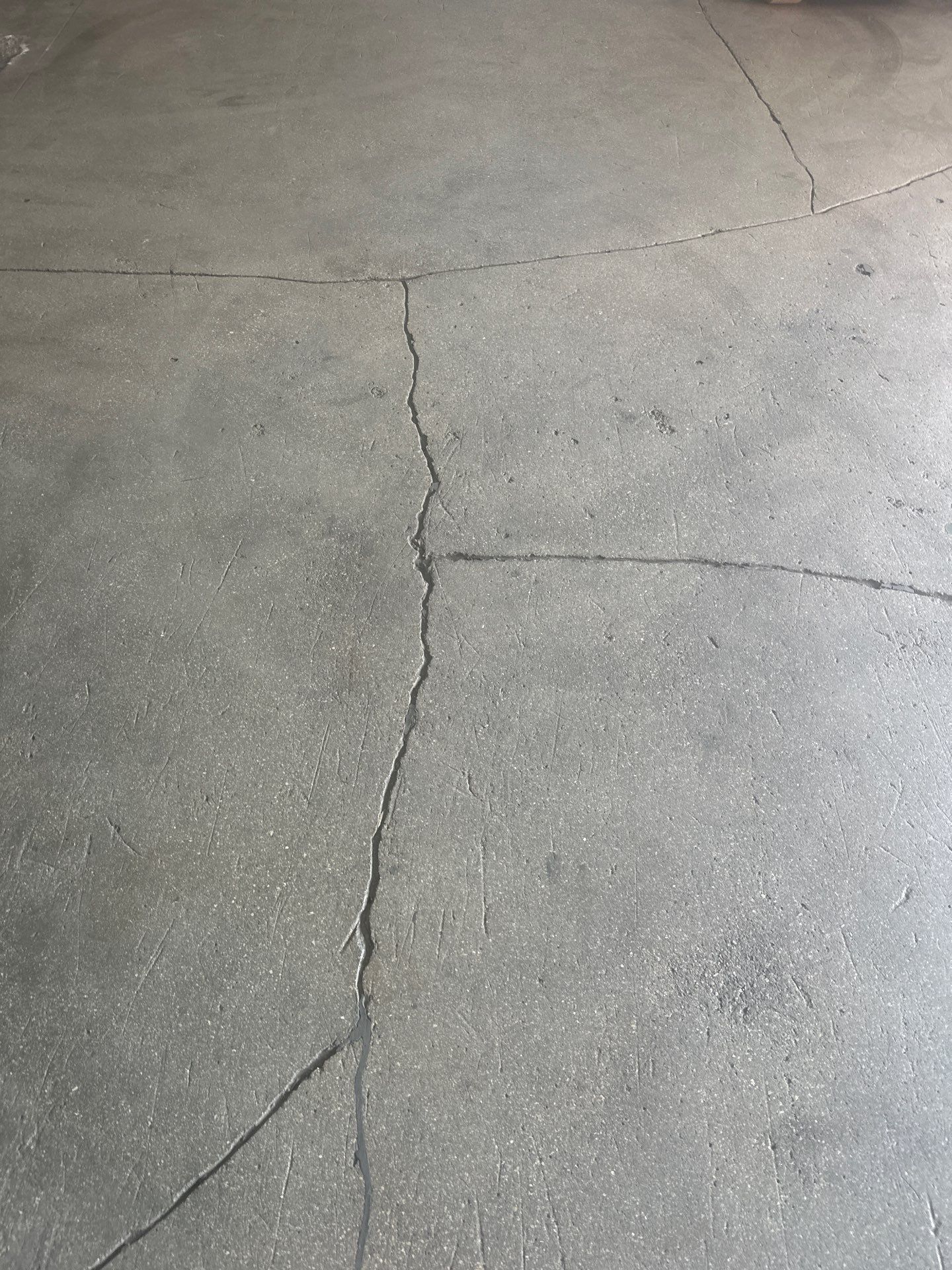 Warehouse Restoration by Seamless Surfaces