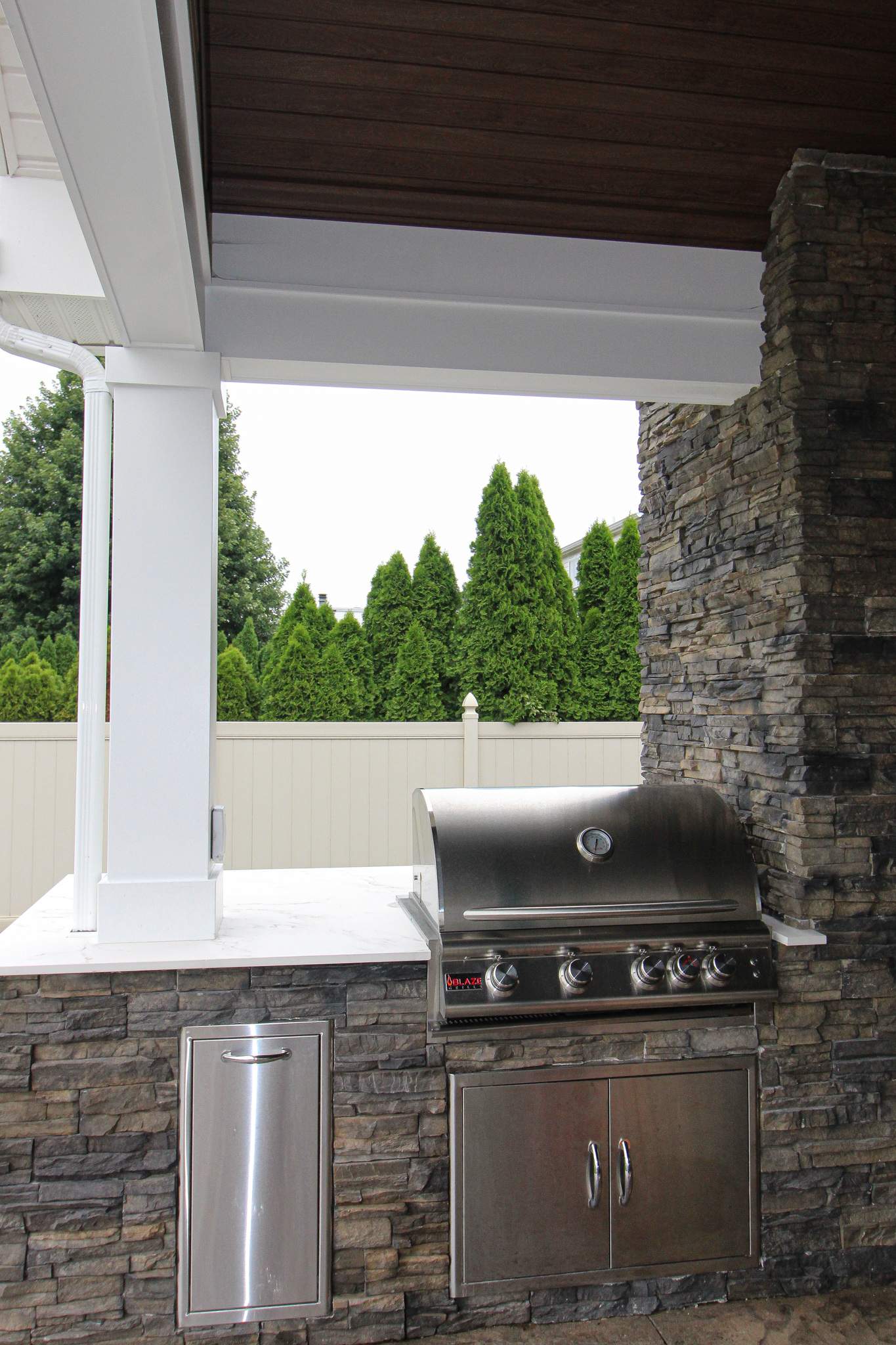 Outdoor Living Addition by Ivy Lea Construction
