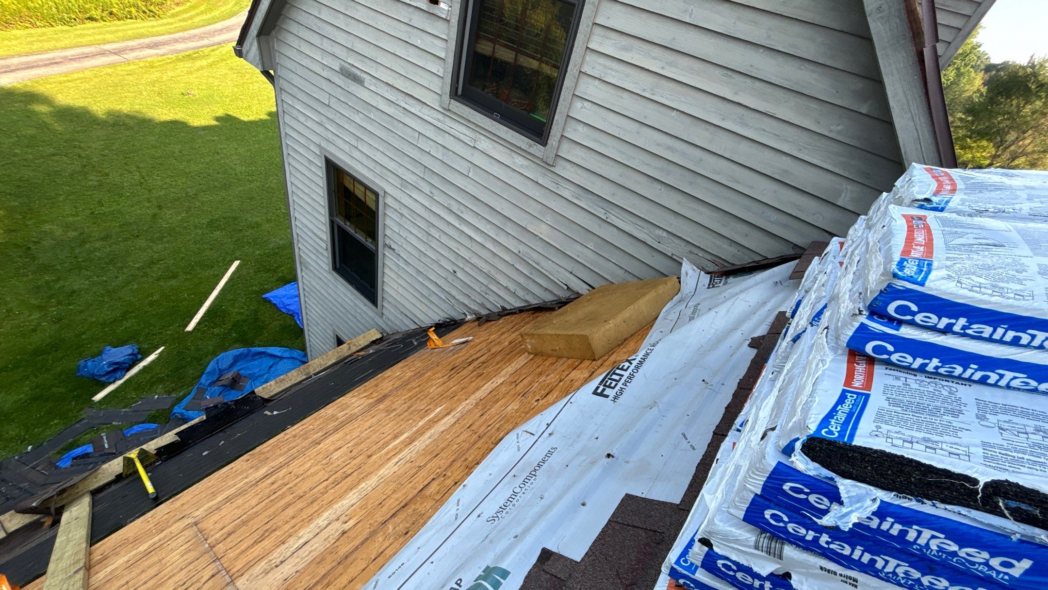 Roof Replacement using CertainTeed Northgate by 180 Contractors
