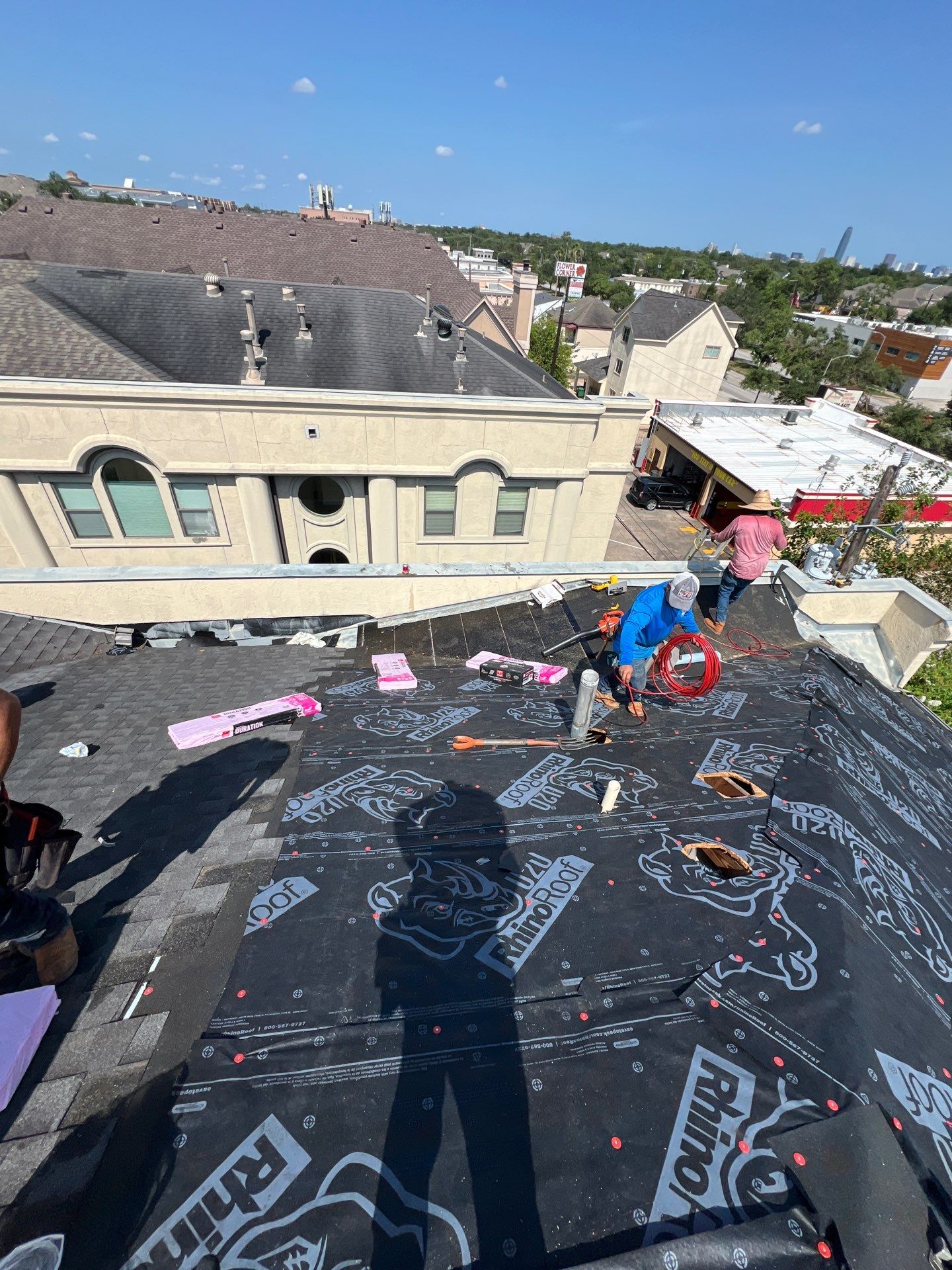 Residential Roofing Installation using Owen's Corning Duration (Lifetime) Shingles by Roof Repair Company