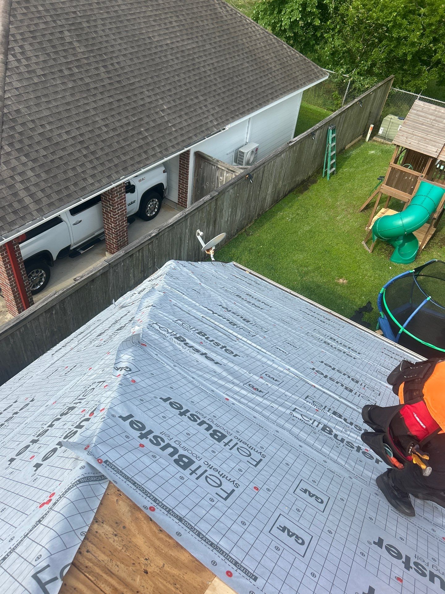 Roof Replacement Pasadena by Roof Repair Company