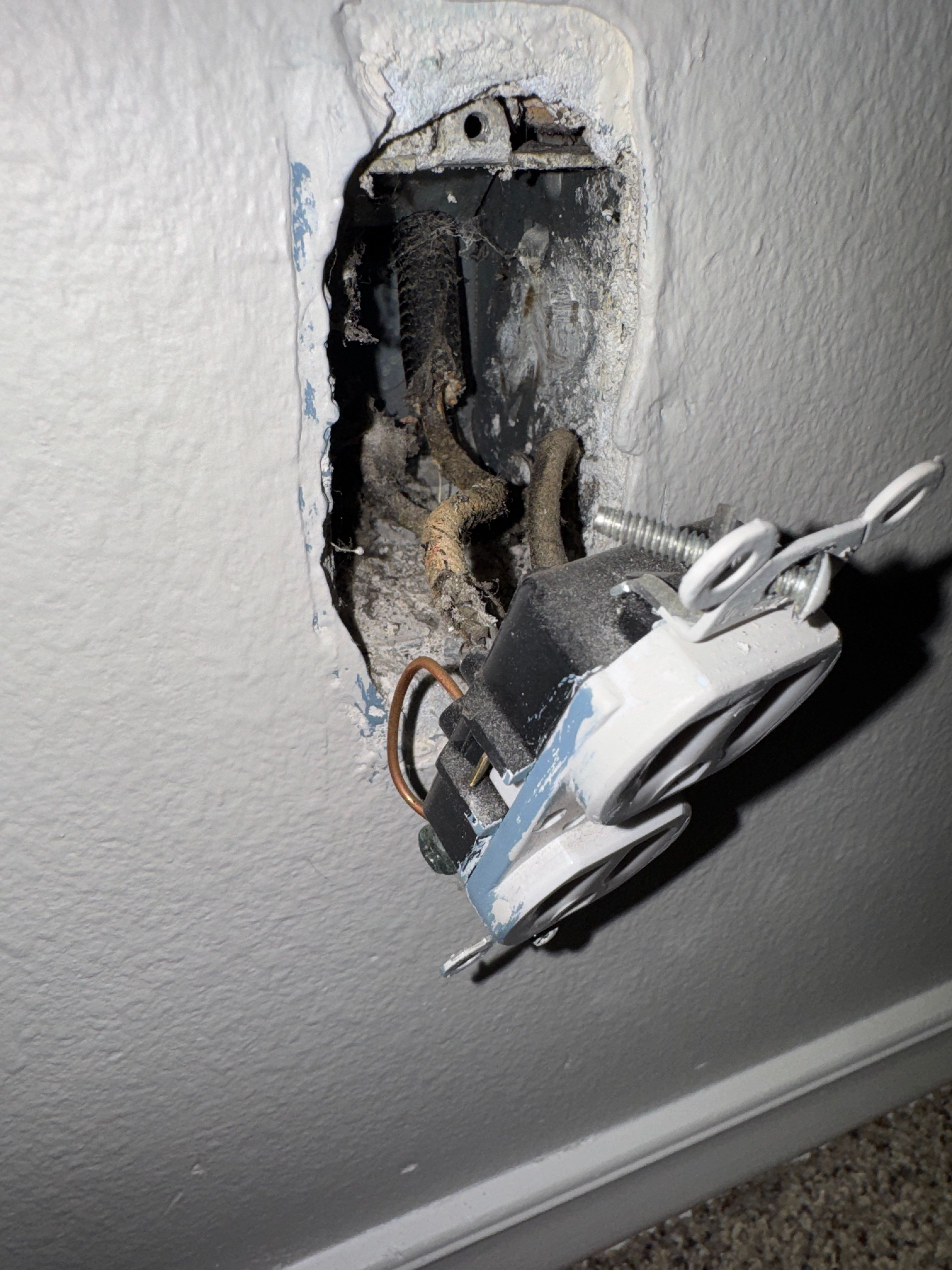 Partial Rewire in Everet by Renew Electric
