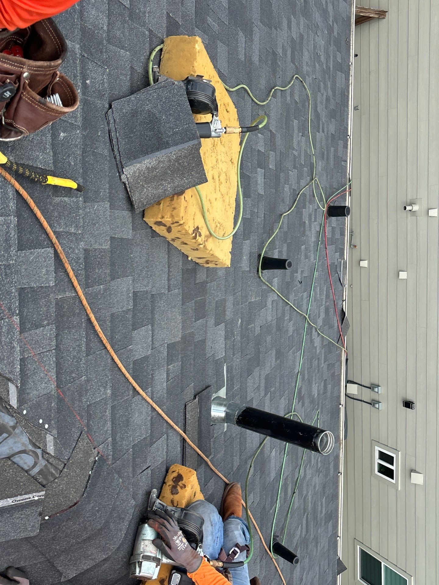 Residential Roofing Installation using Owen's Corning Duration (Lifetime) Shingles by Roof Repair Company