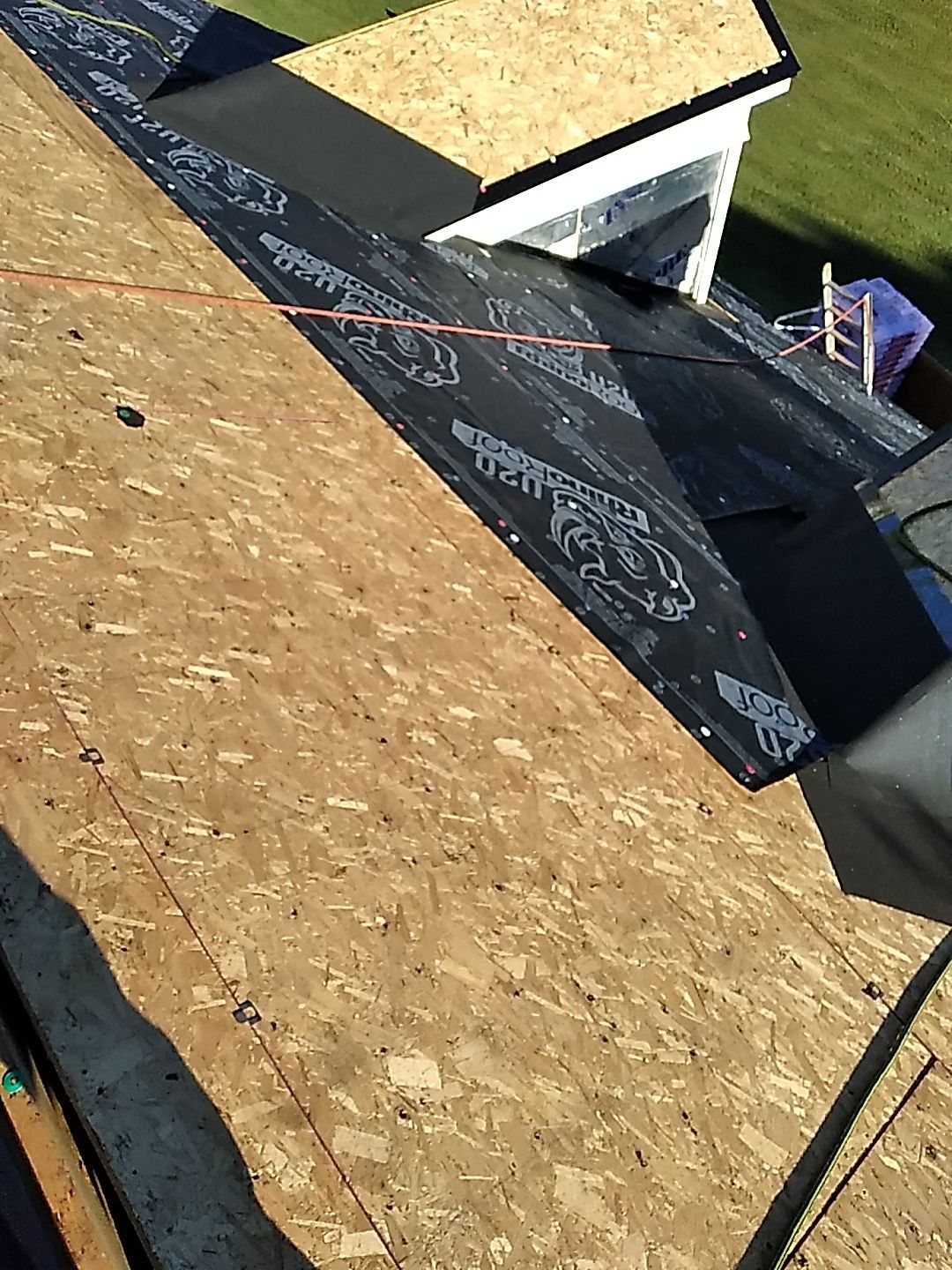 Residential Roofing Installation using Owens Corning Oakridge- Williamsburg Gray by Indigo State Roofing