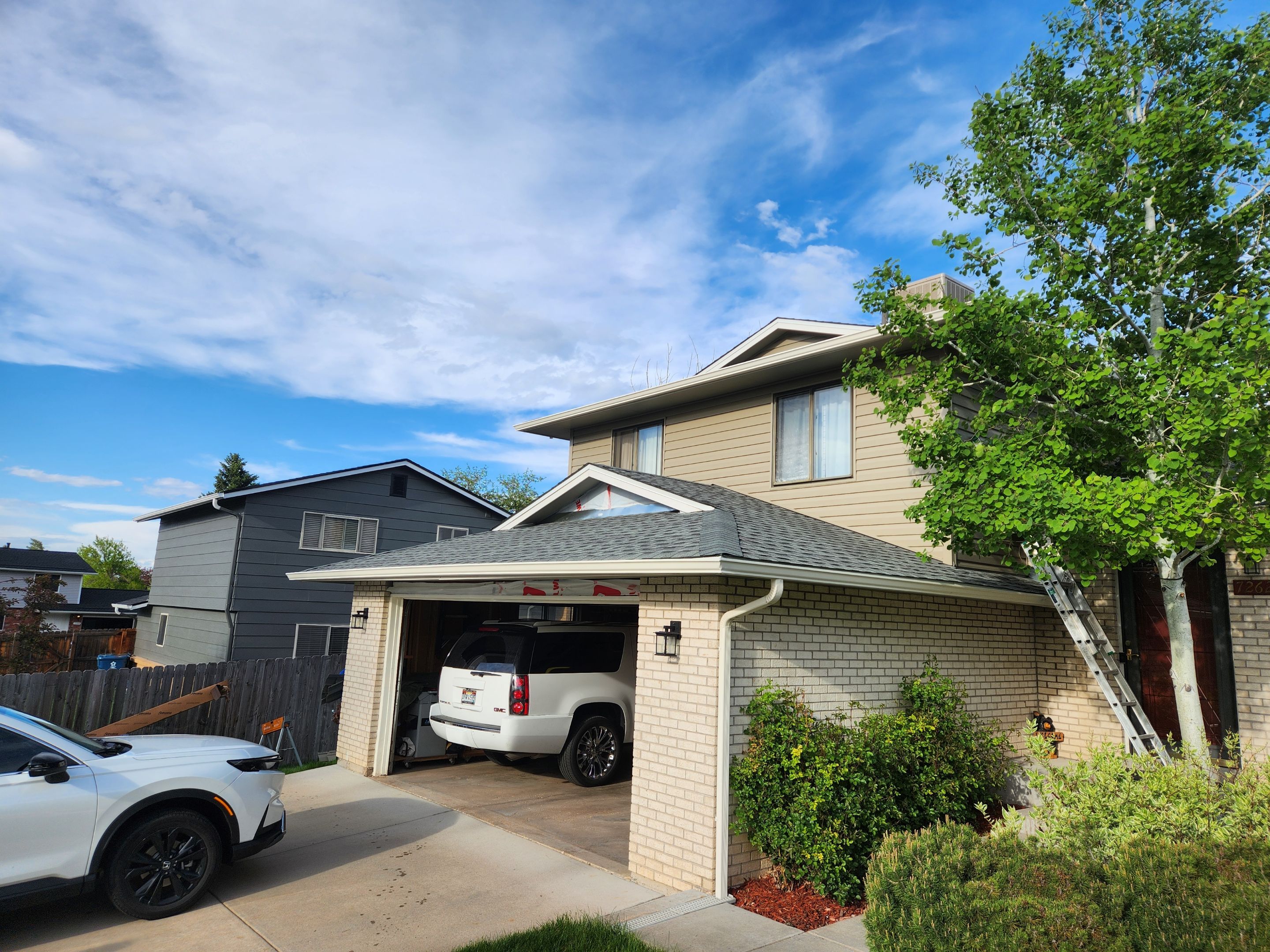 Vinyl siding replacement  by United Windows and Siding LLC