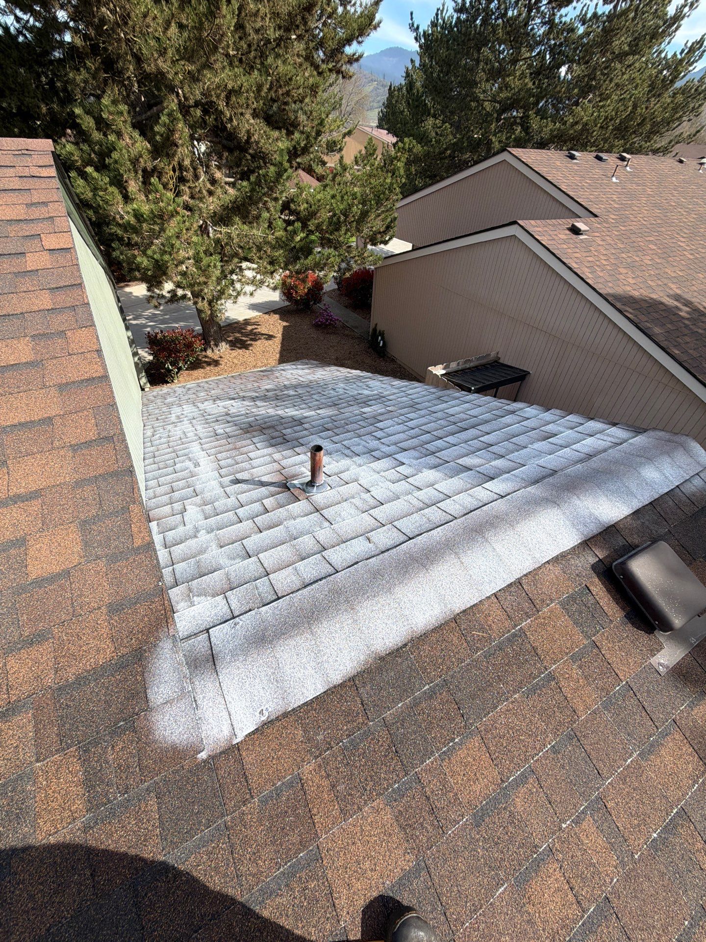 Project in Grants Pass by Roof Maxx of Grants Pass