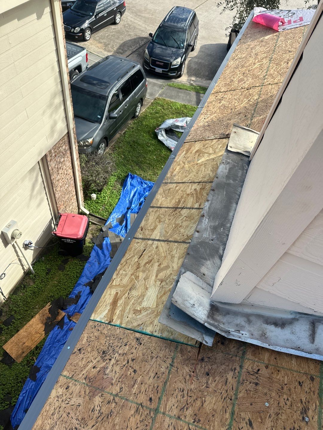 Roof Replacement Houston by Roof Repair Company