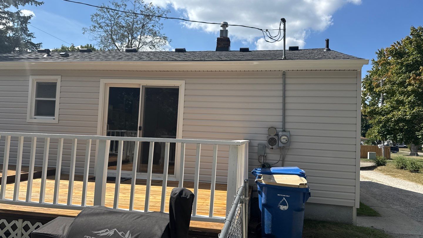 Siding Replacement using Alside D5" Platinum Grey by 180 Contractors