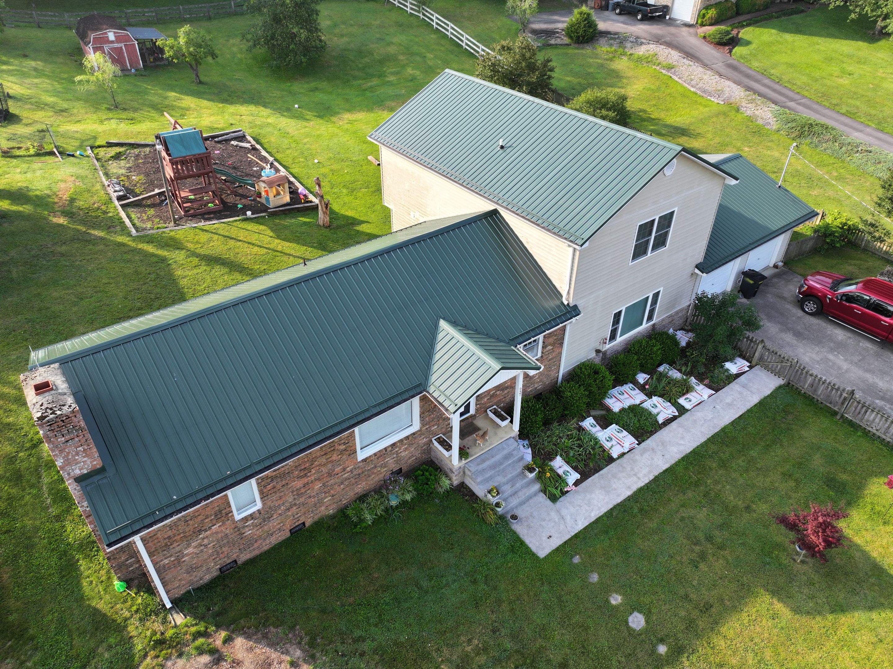 Vinson Residence by Omnia Roofing