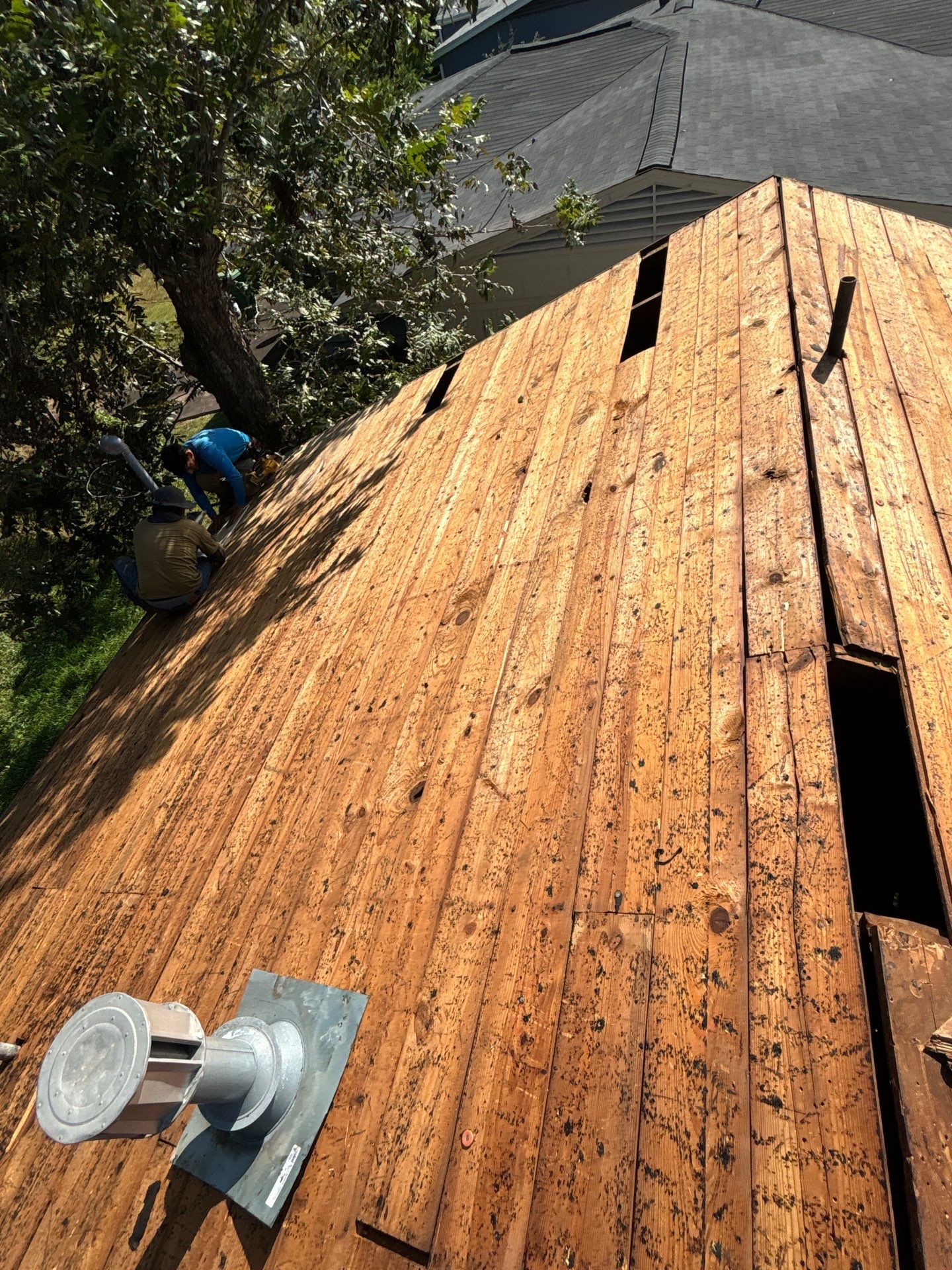Residential Roofing Repair using Owen's Corning Duration (Lifetime) Shingles by Roof Repair Company