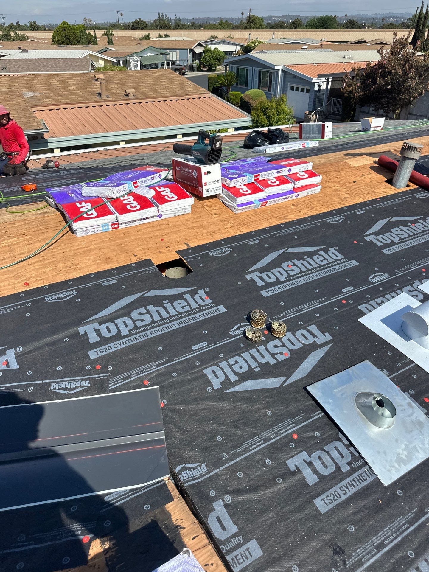 Roof Replacement - Anaheim, CA 92801 by Epic Roof Replacement