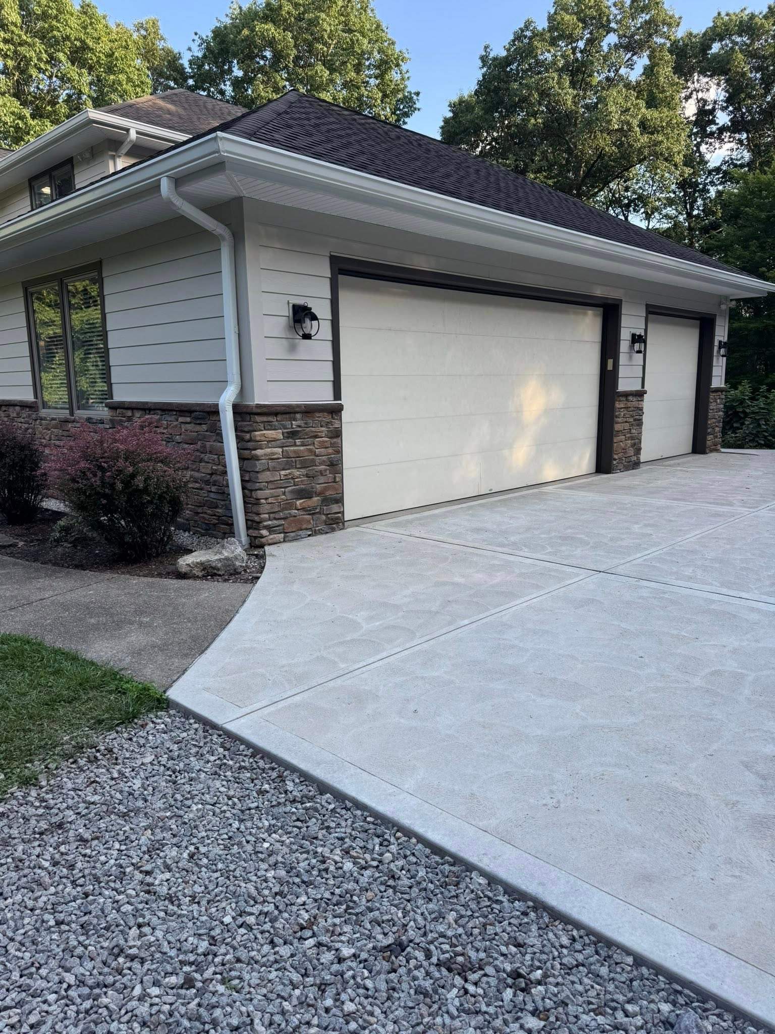 Complete Home and Siding Renovation in Mars, PA by Ideal Siding Pittsburgh